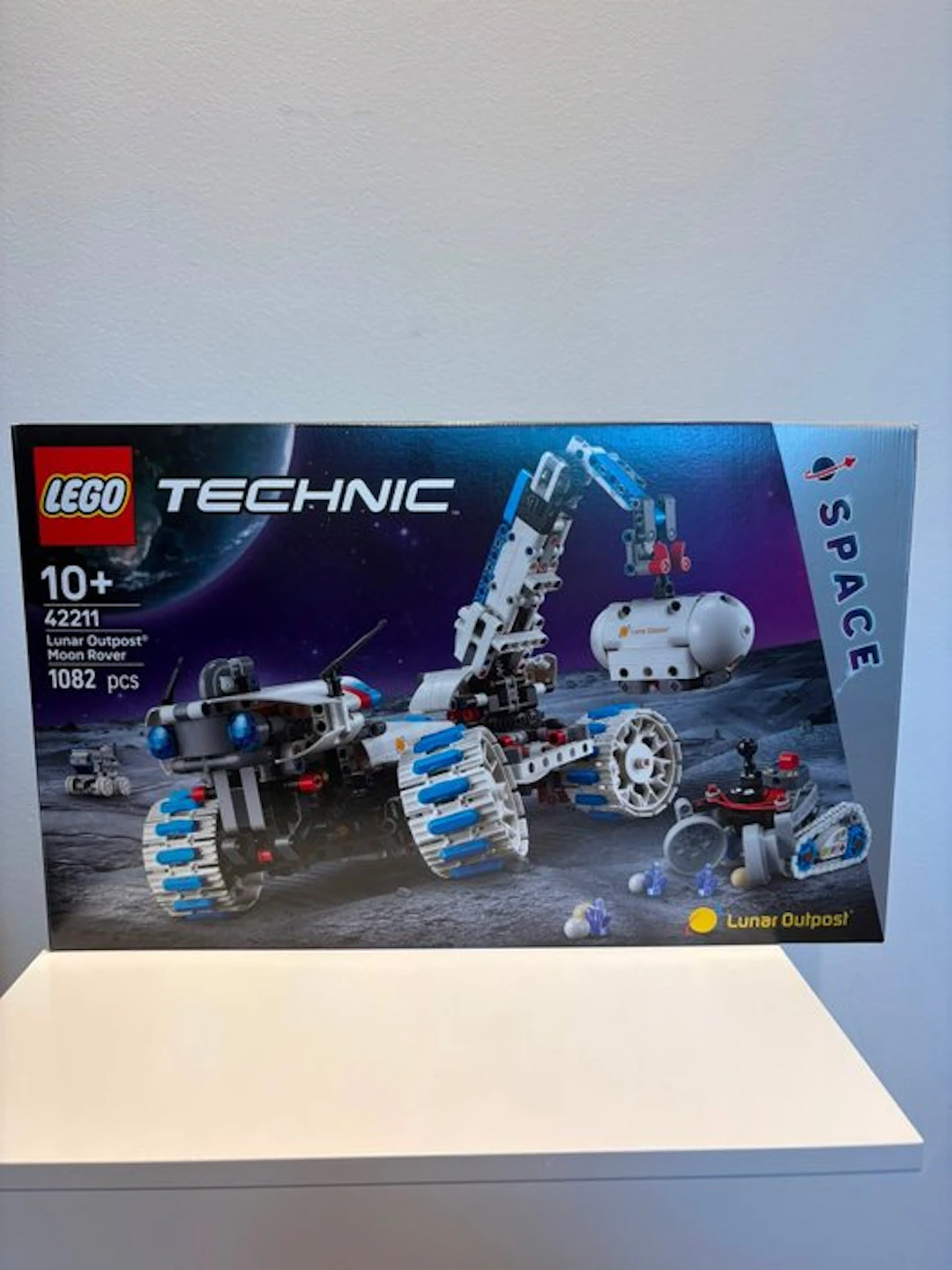 LEGO Set - 42211 - Technic, Space - NASA/ESA - Lunar Outpost Moon Rover - MISB