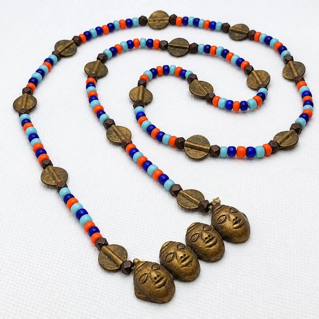 Bronze, Vintage. - Necklace - The four truths.