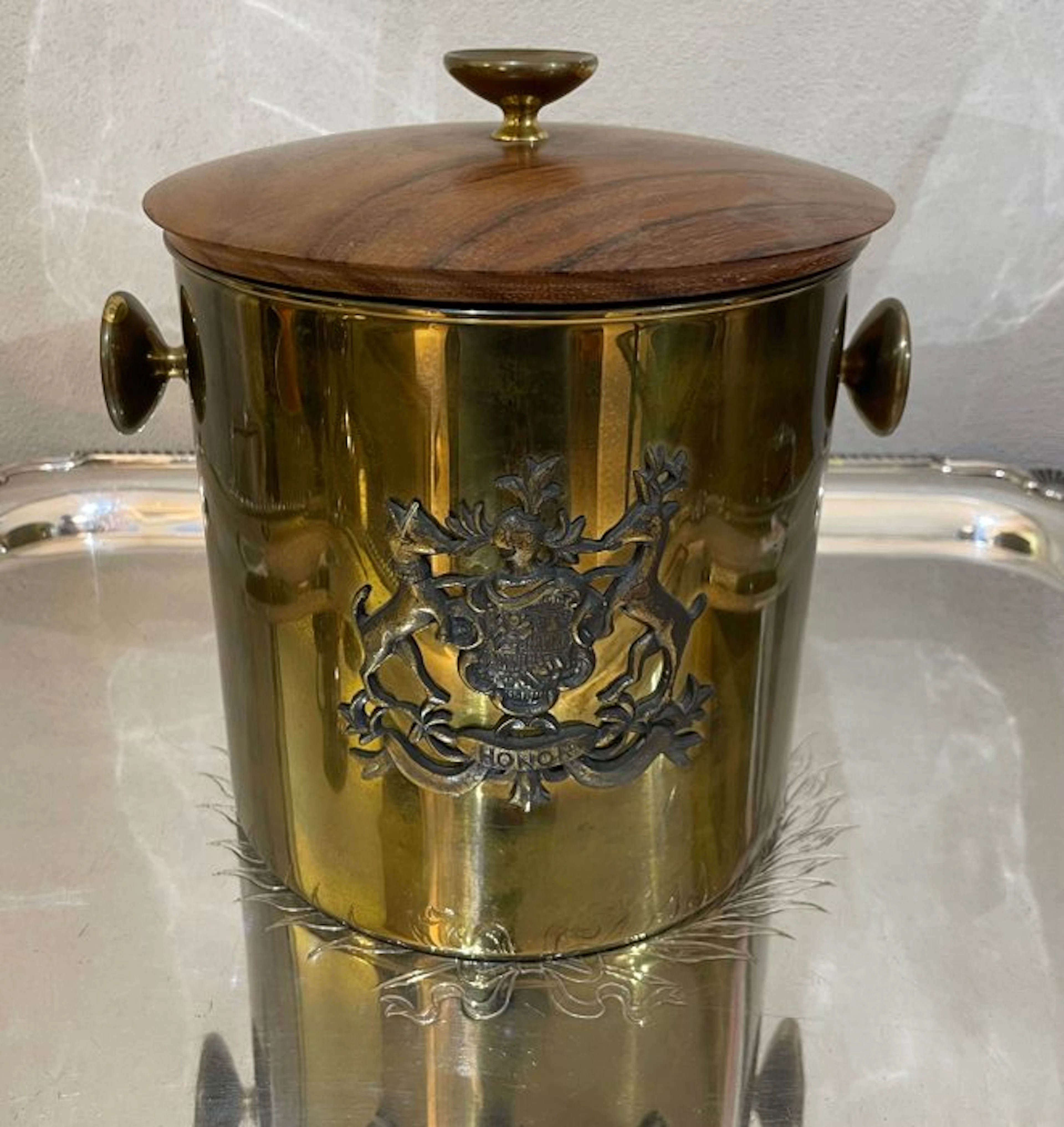 Manifattura italiana del XX secolo - Ice bucket - Brass and mahogany