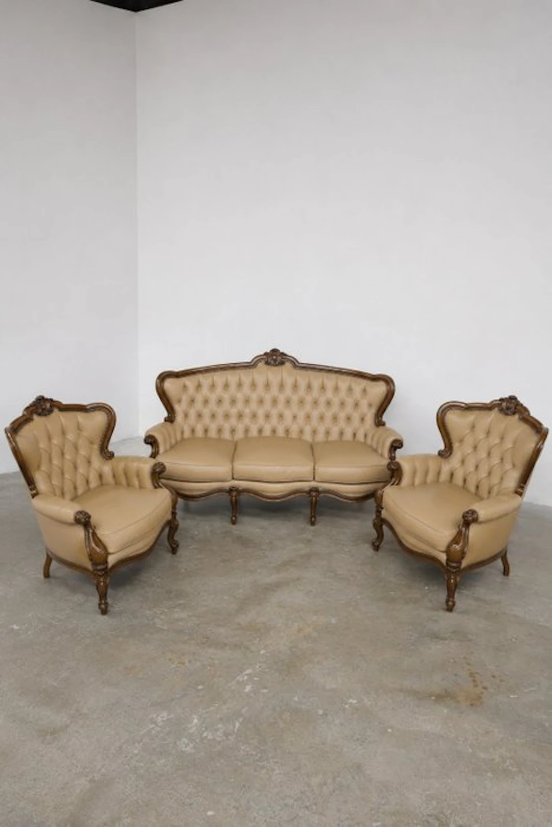 Seating group (3) - Leather, Wood - Vintage Chesterfield