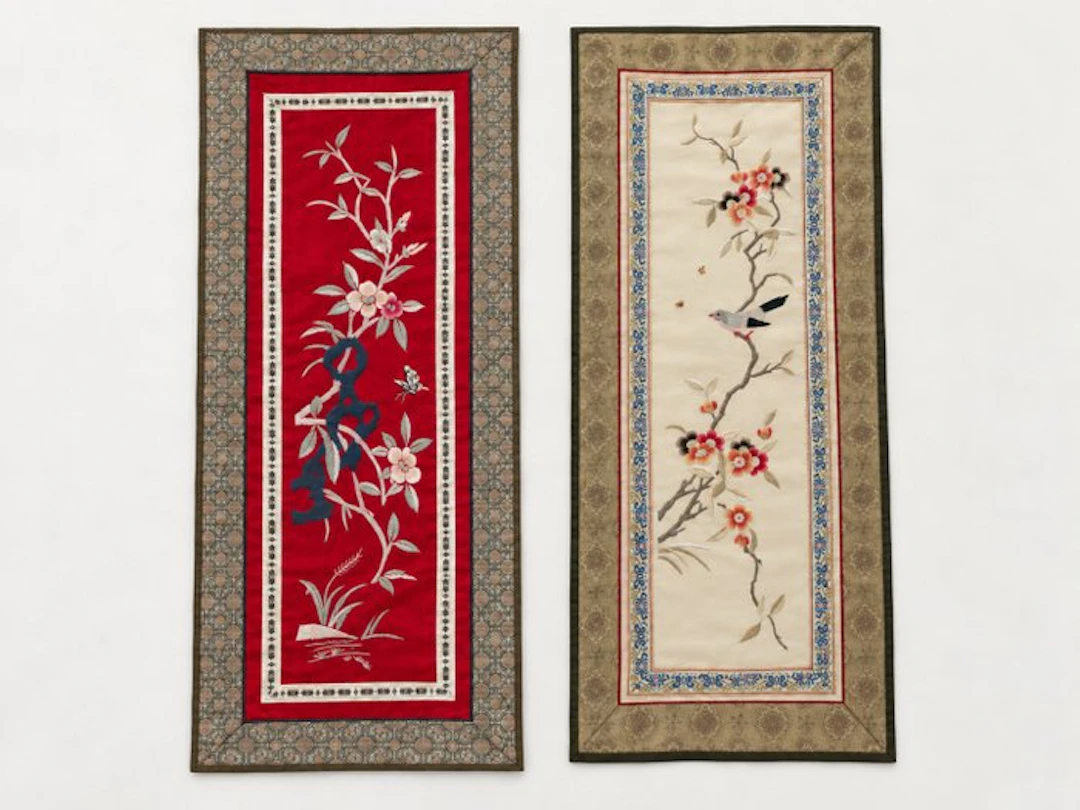 Textile (2) - 57 cm - 25 cm - Silk embroidery