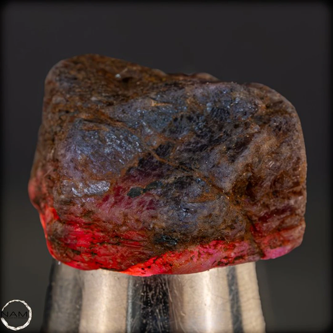 Natural trapiche ruby rough stone – rare star-shaped...