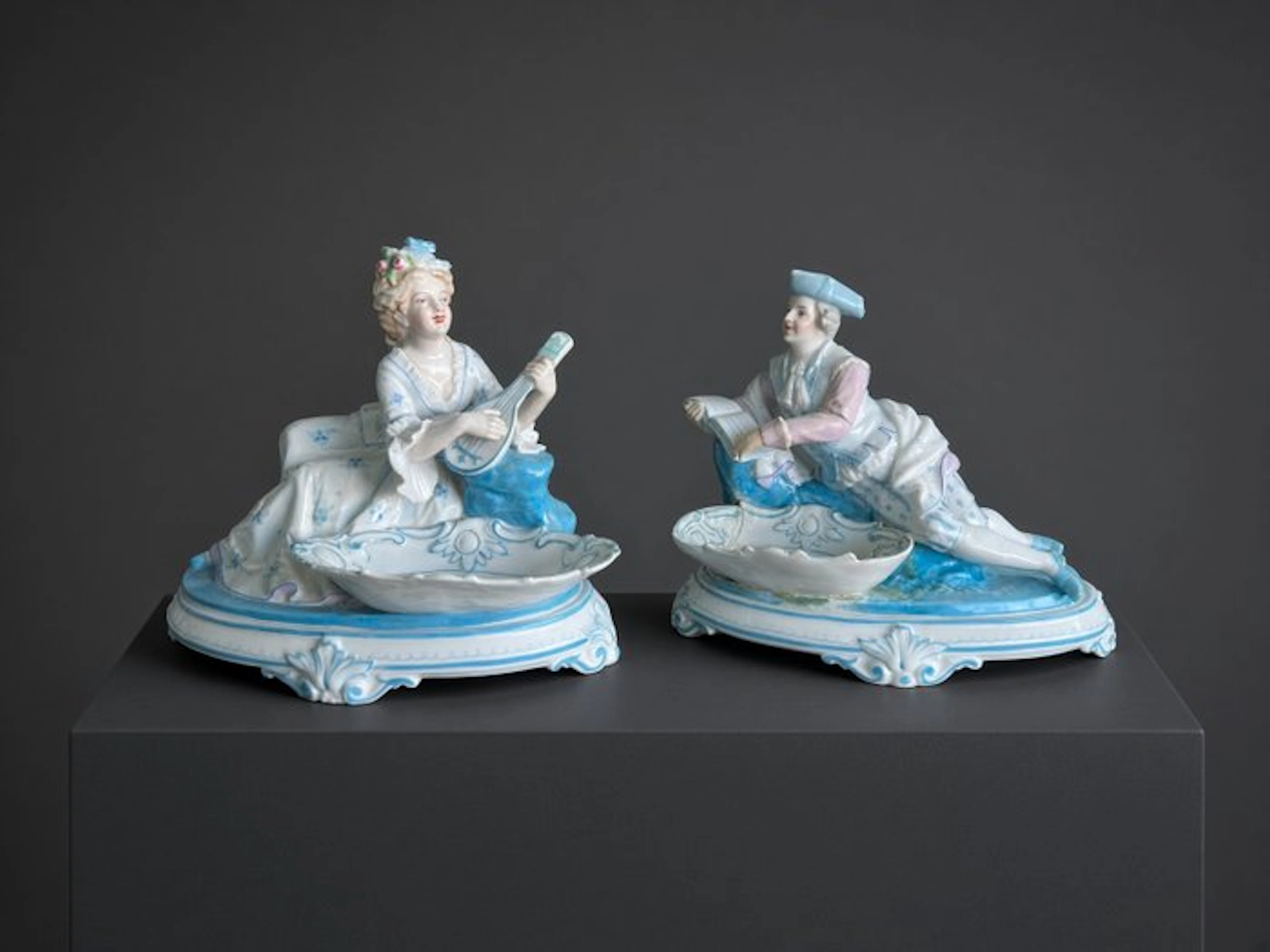 Figurine - Pair of Vintage German Kalk Porcelain Rococo...