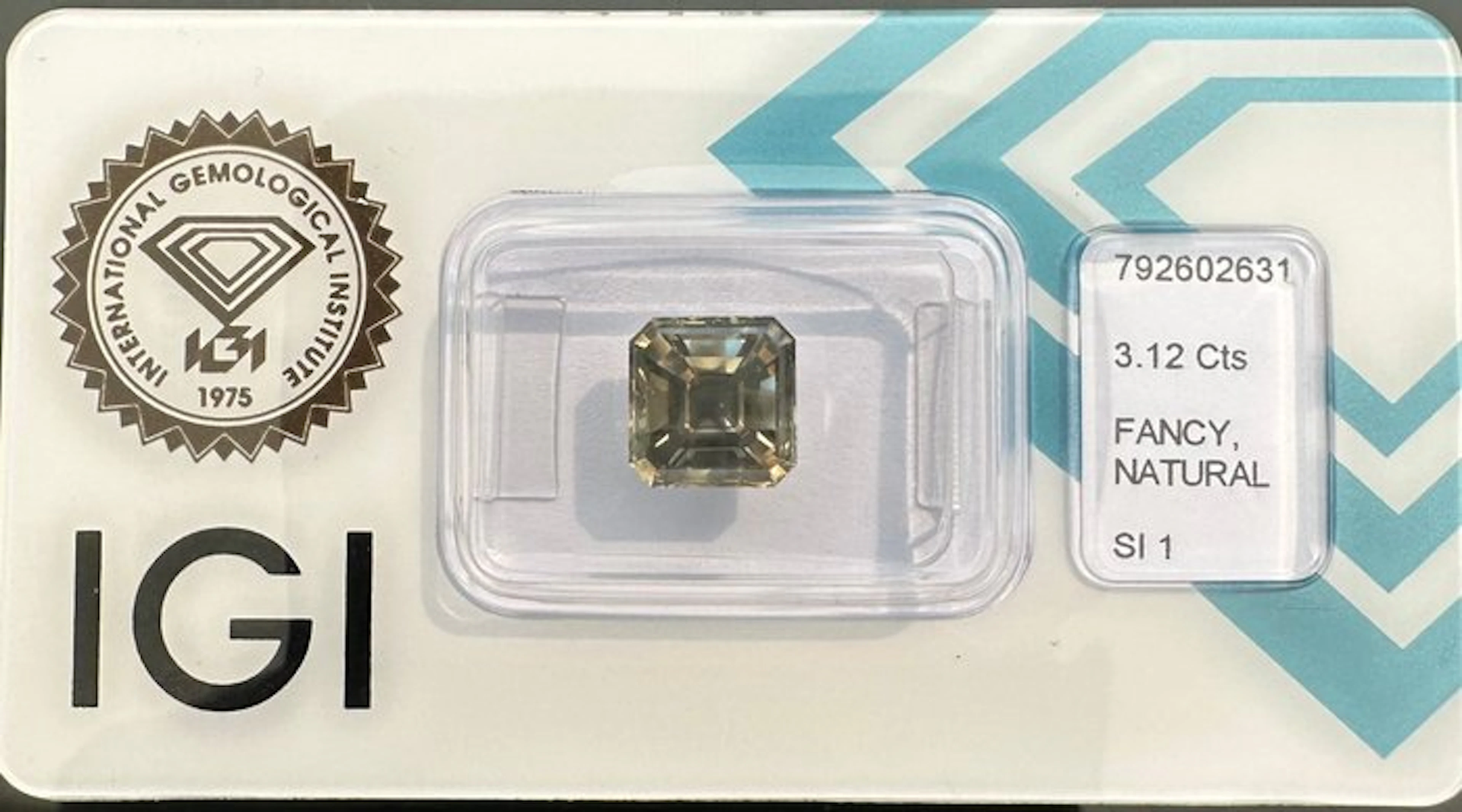 1 pcs Diamond (Natural coloured) - 3.12 ct - Emerald...