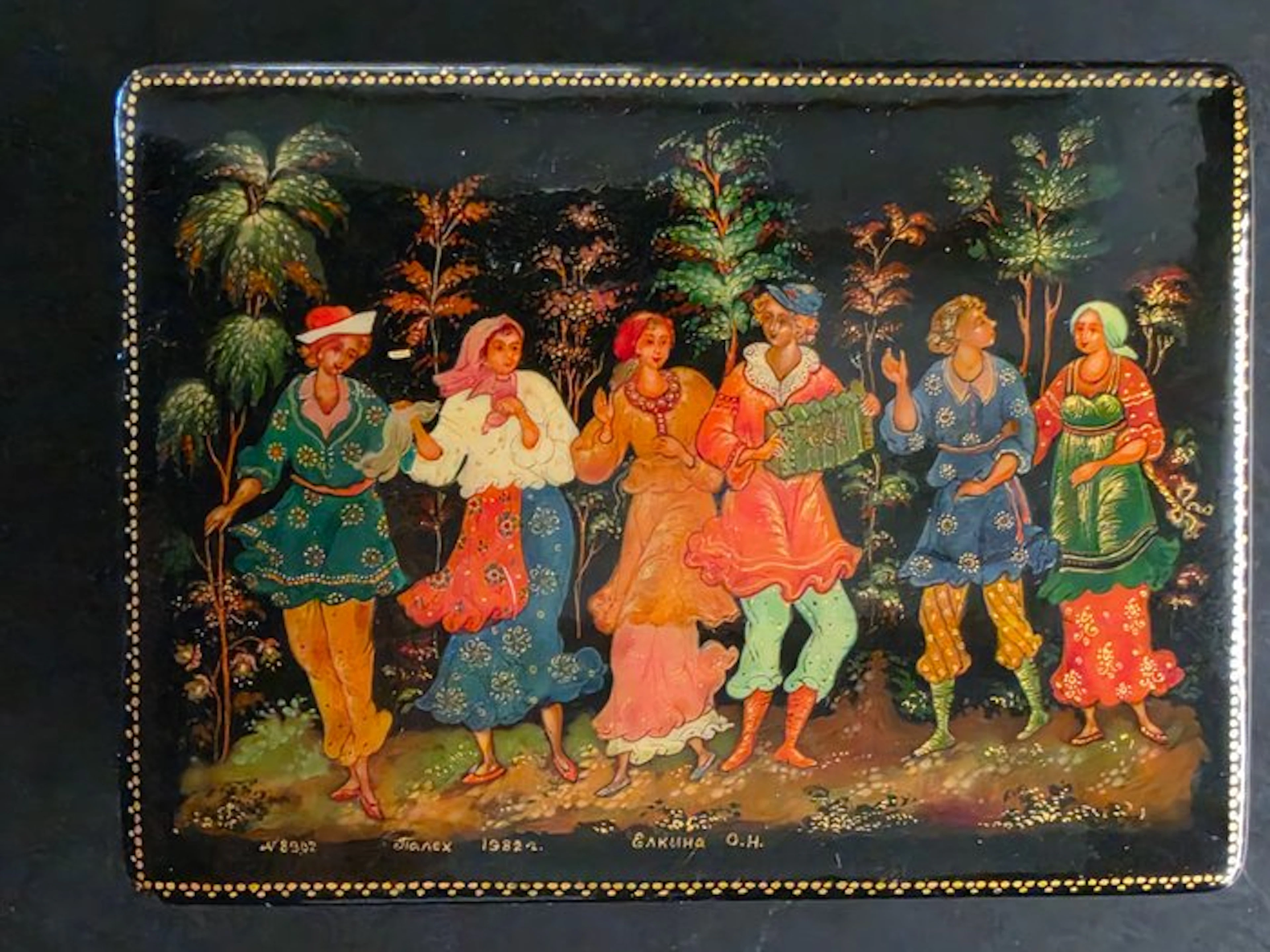Palekh USSR 1982 - Olga Yolkina / Gubanova - Case - No