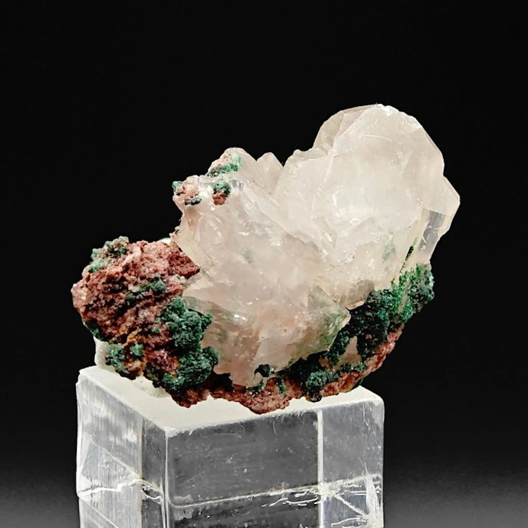 RARE FLUORESCENT CERUSSITE with GREEN MALACHITE