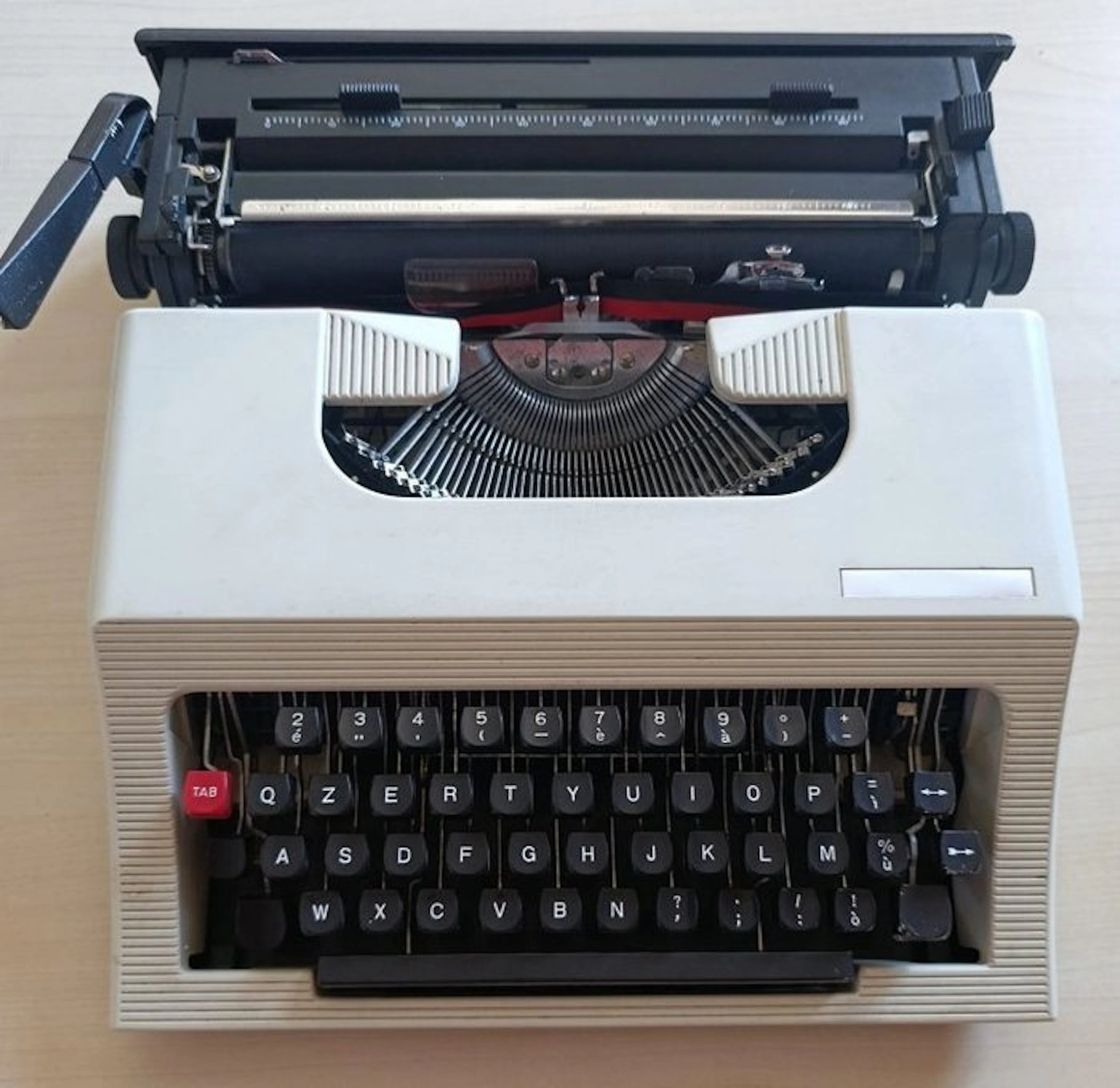 Antares Compact 22 - Typewriter - 1970-1980