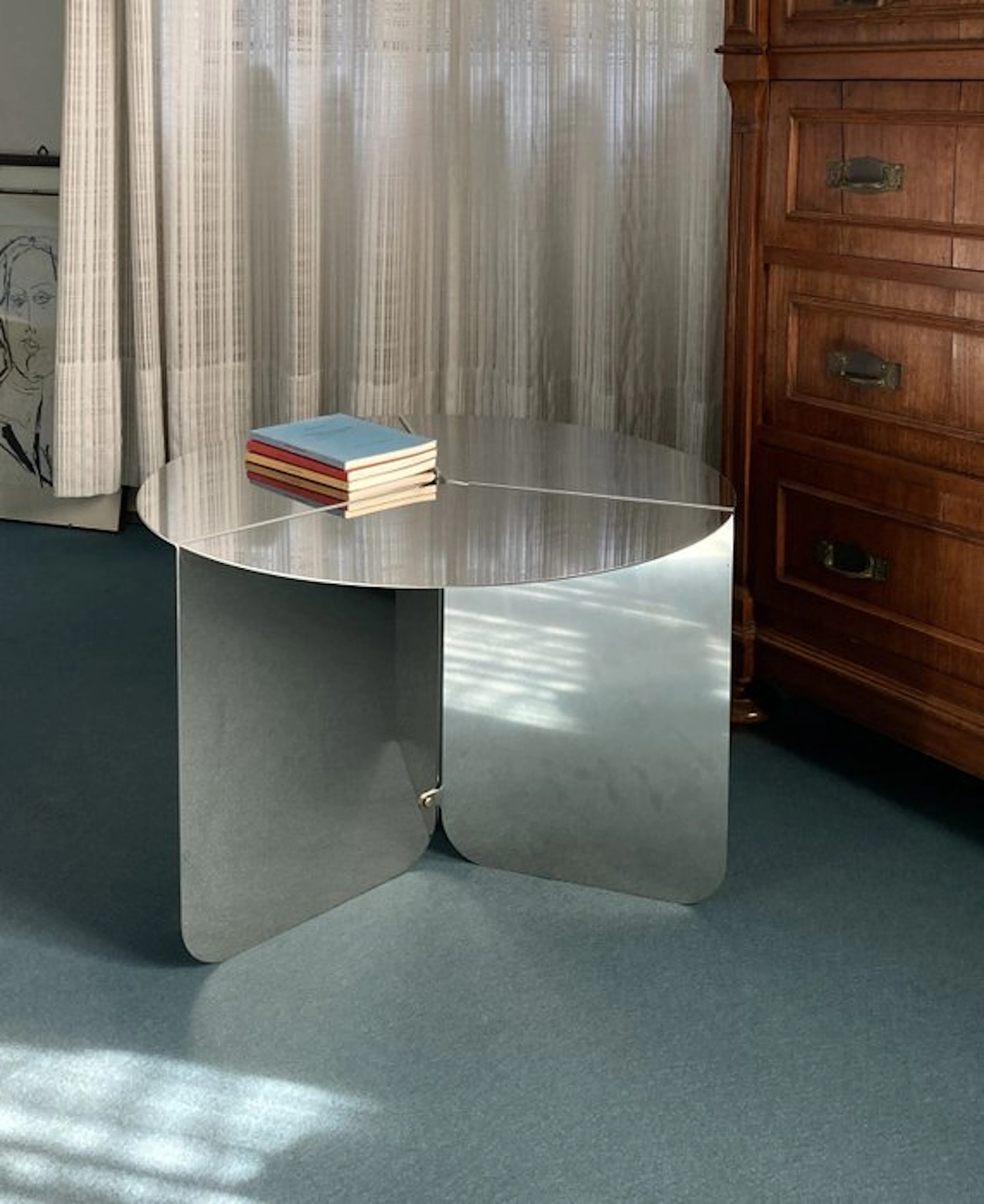 Matteo Giustozzi - Coffee table - "120" - polished...