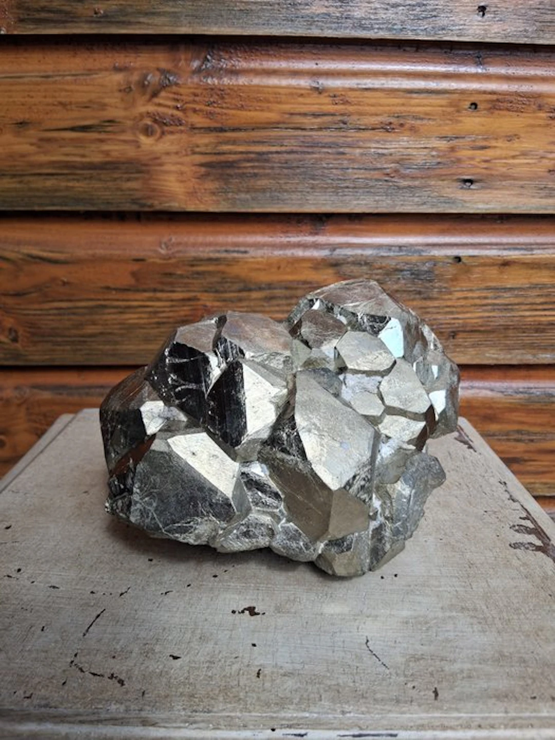 Pyrite Mineral Collection - Height: 11 cm - Width: 18 cm- 5.3 kg - (1)