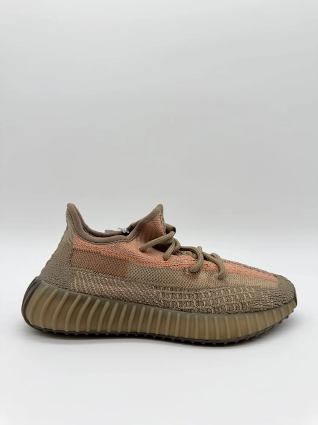 Yeezy X Adidas - Yeezy Boost 350 V2 Sand Taupe - Sneakers...