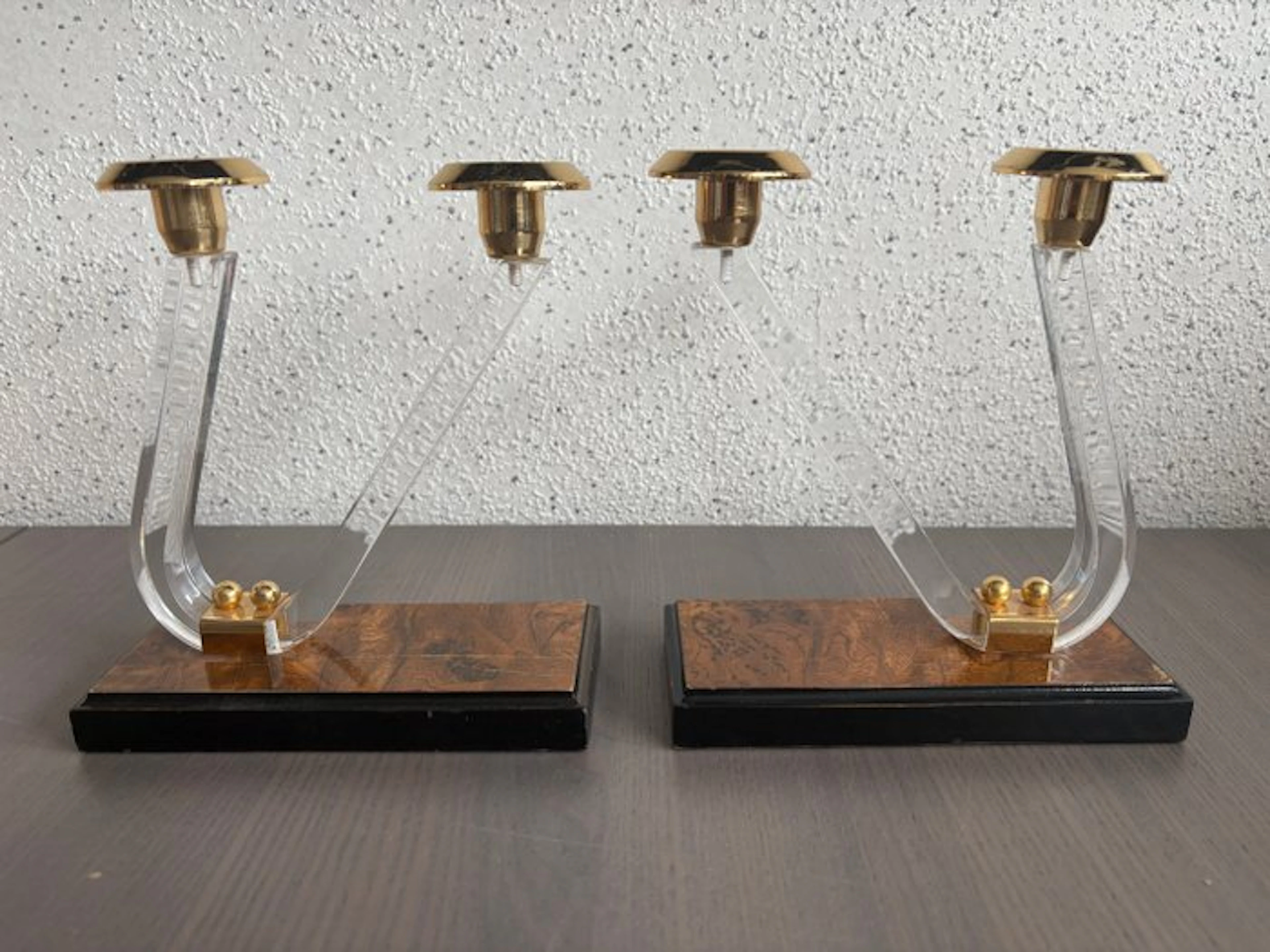 Candleholder (2) - Brass - clear Lucite candlesticks