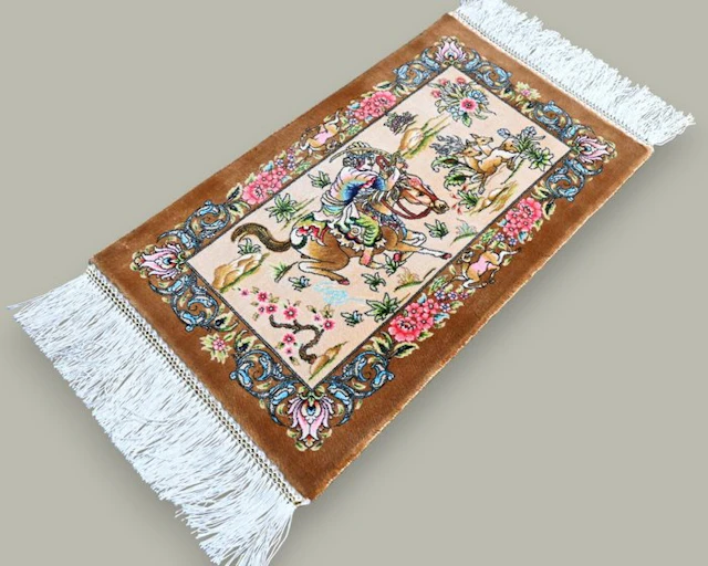 No reserve! Silk Hunting scene - Rug - 50 cm - 30 cm - unused condition