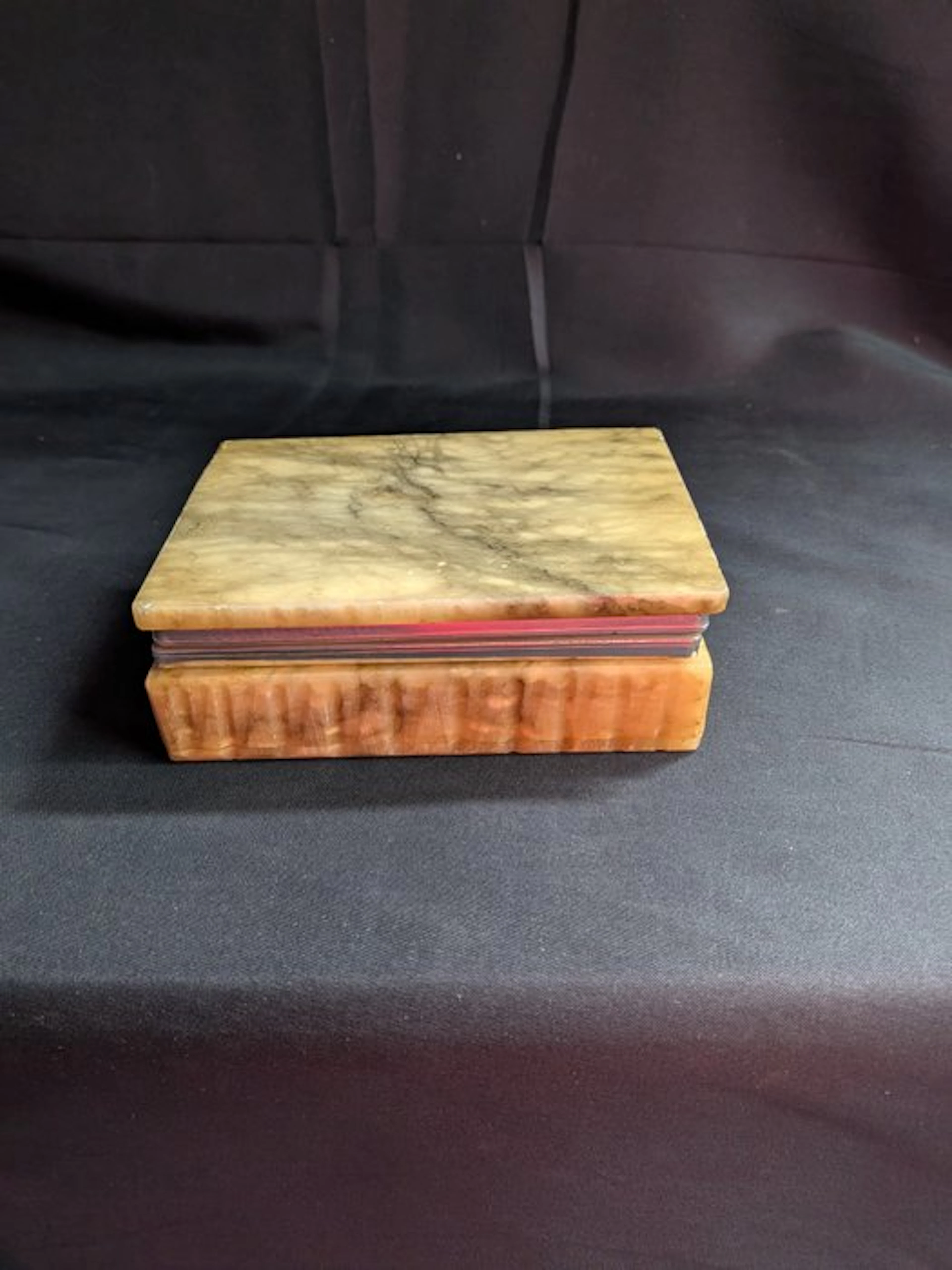 Jewellery box - coats of arms - Onyx