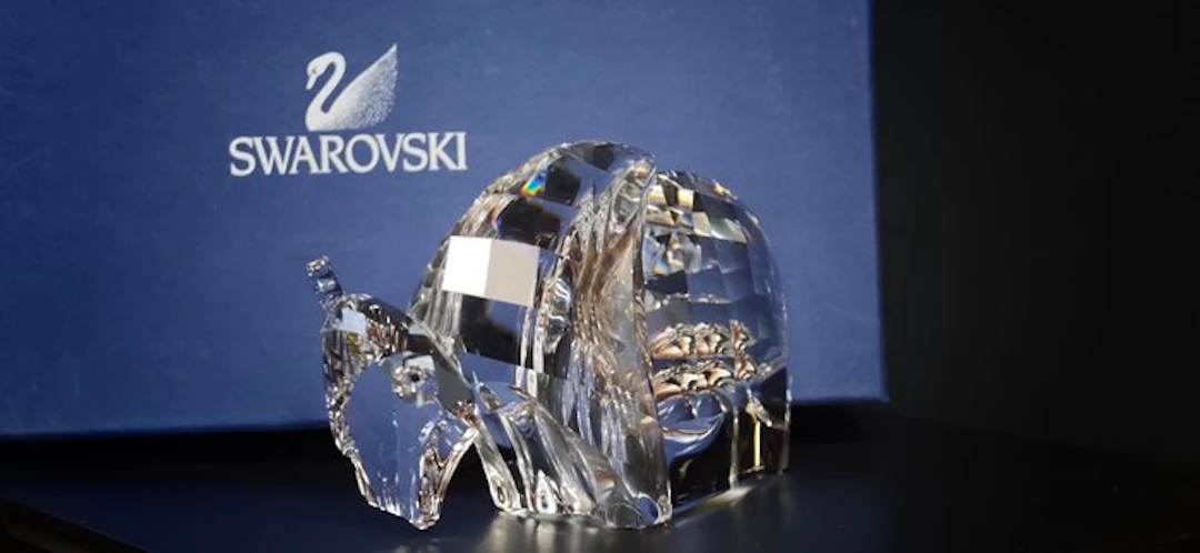 Swarovski - Figurine - The Buffalo - 624598 - Box + Certificate - Crystal