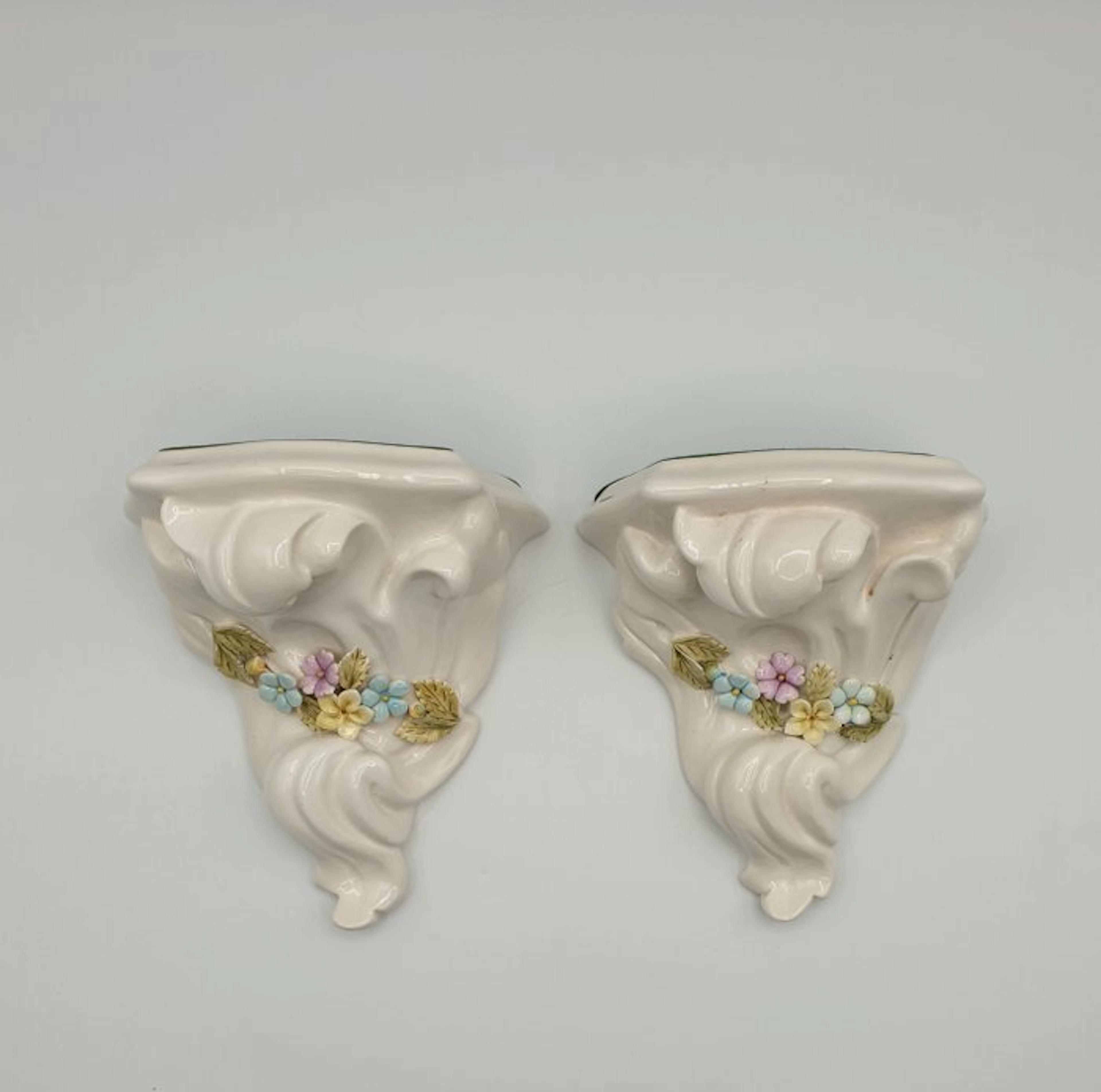 Coppia di mensole da parete in ceramica - Wall shelf unit (2) - Ceramic