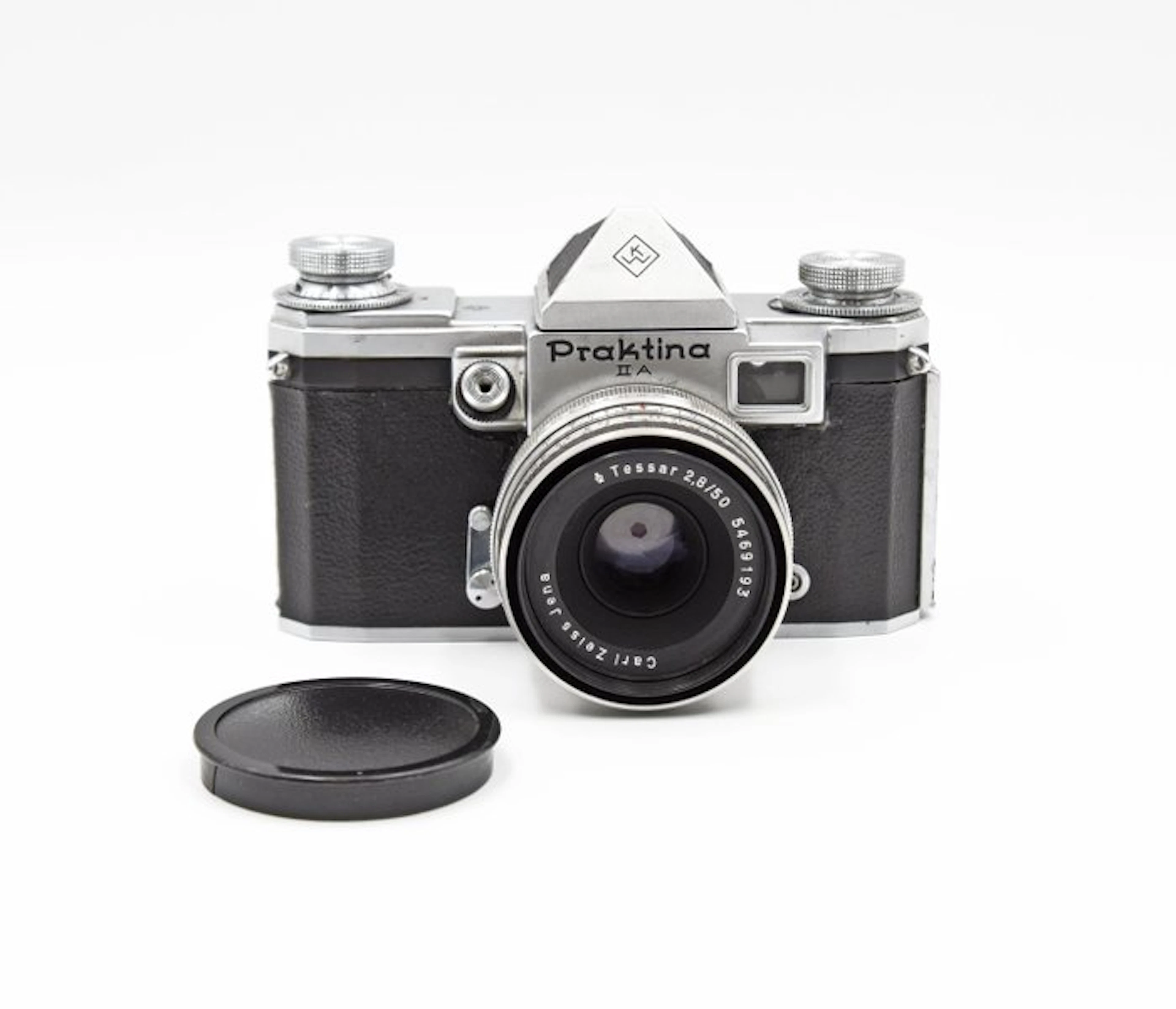 KW Kamera-Werkstätten Praktina IIA + CZ Tessar 2,8/50mm | Analogue camera