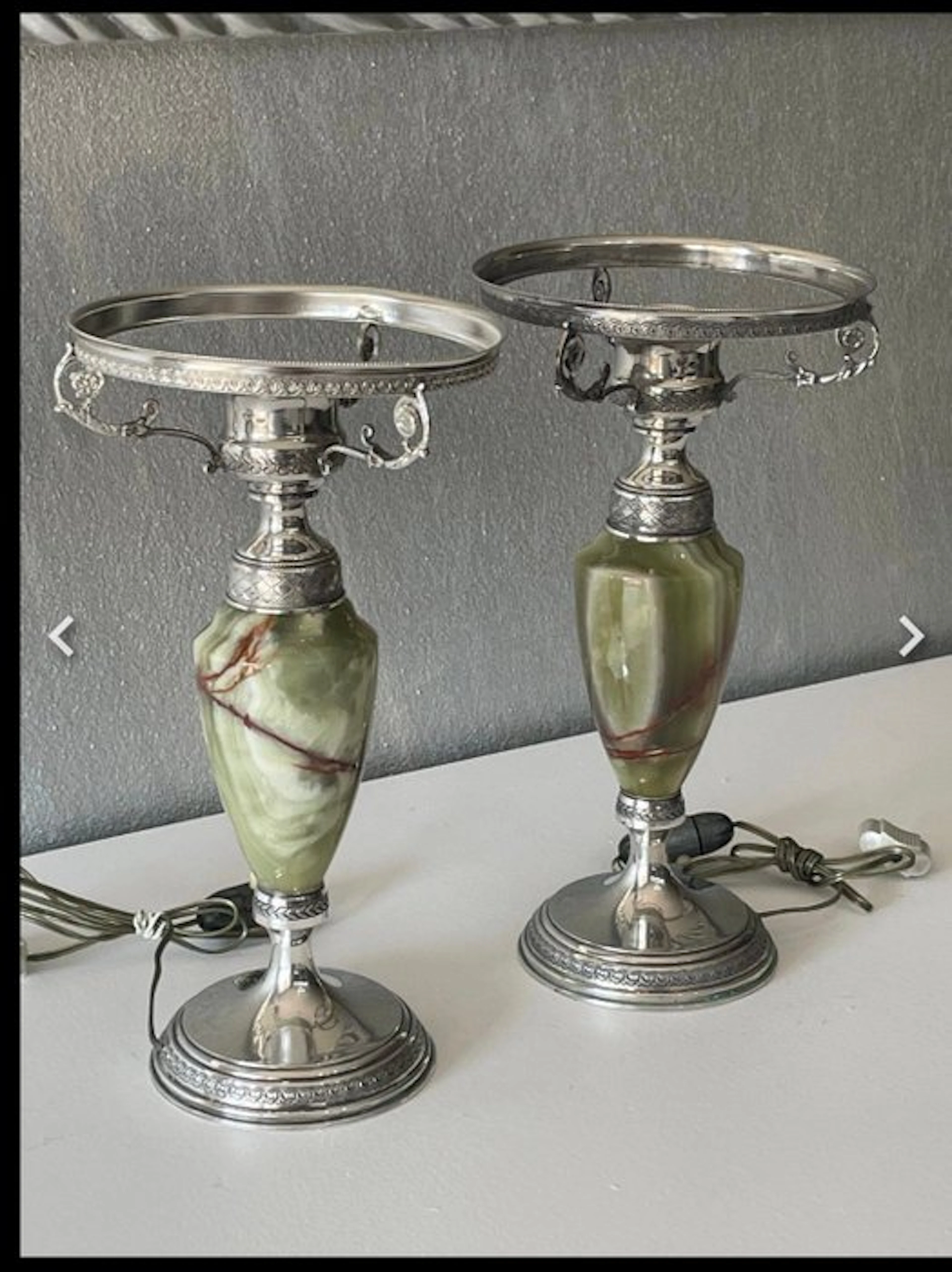 Lamp (2) - Silver