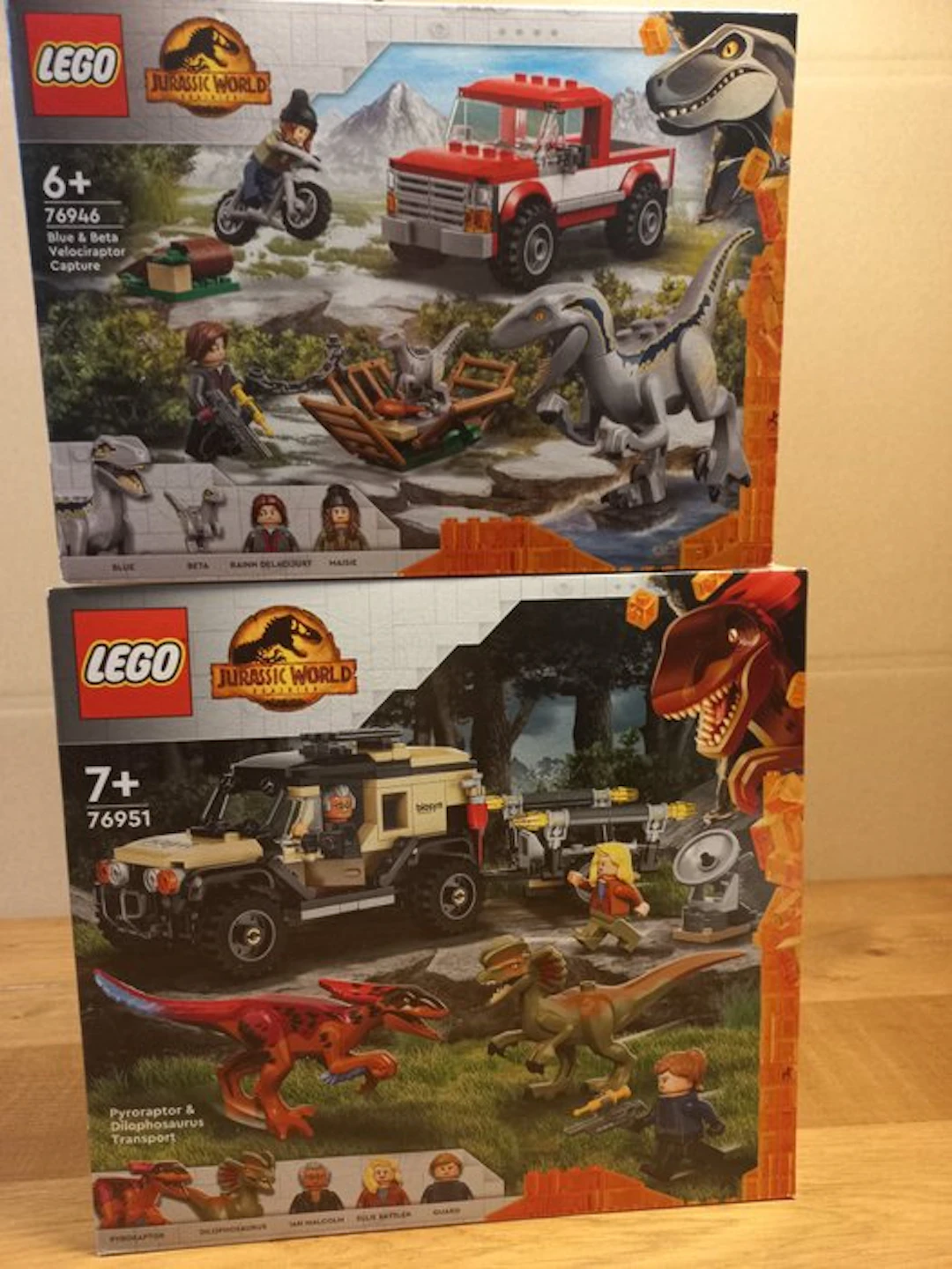 LEGO Set - Jurassic World - 76946 Blue & Beta...