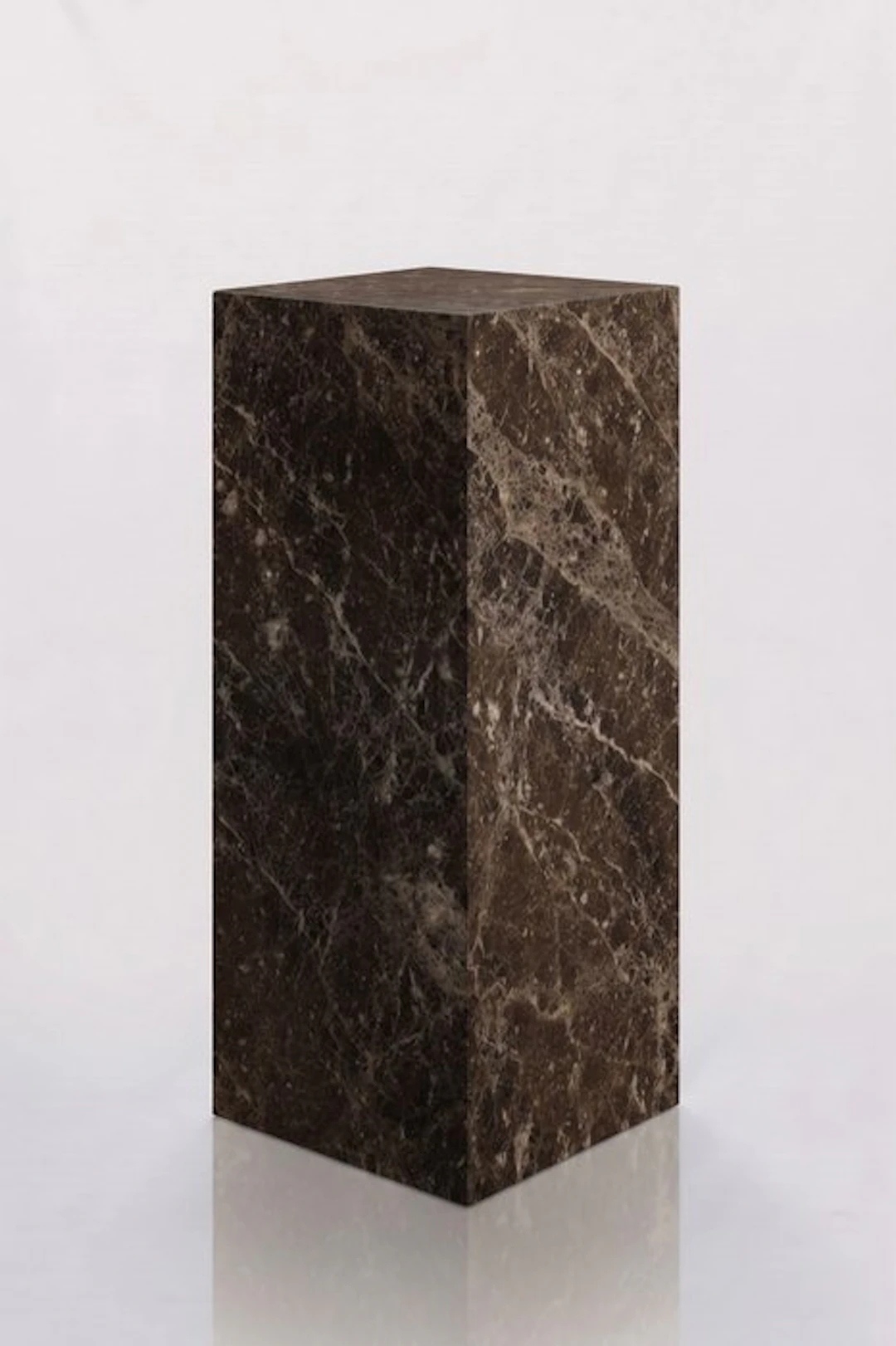 Contemporary Column - Formaminima - 2026 - Plinth