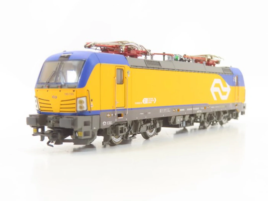 Trix H0 - 25198 - Electric locomotive (1) - BR 193 "Vectron" full sound - NS