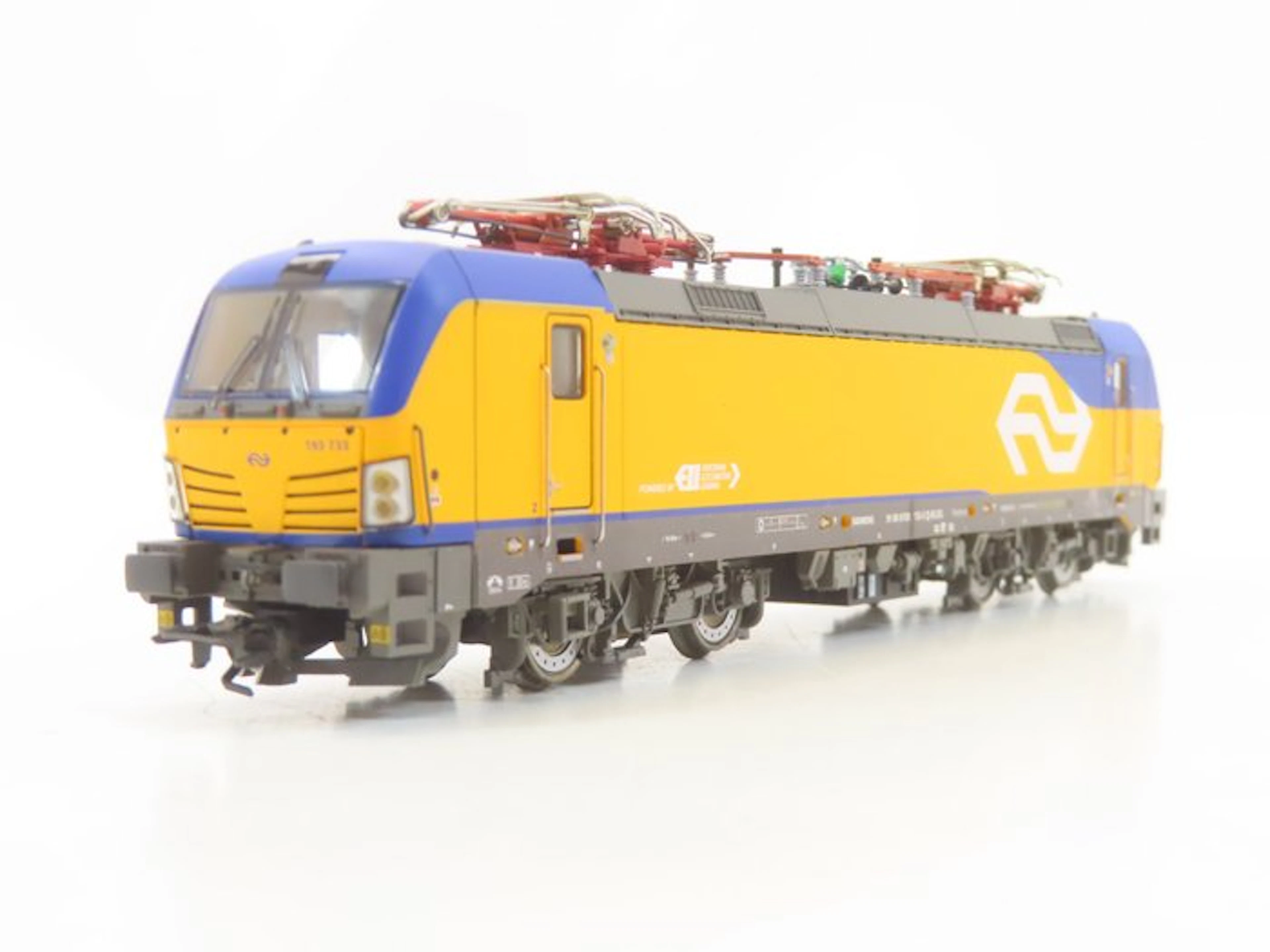Trix H0 - 25198 - Electric locomotive (1) - BR 193 "Vectron" full sound - NS