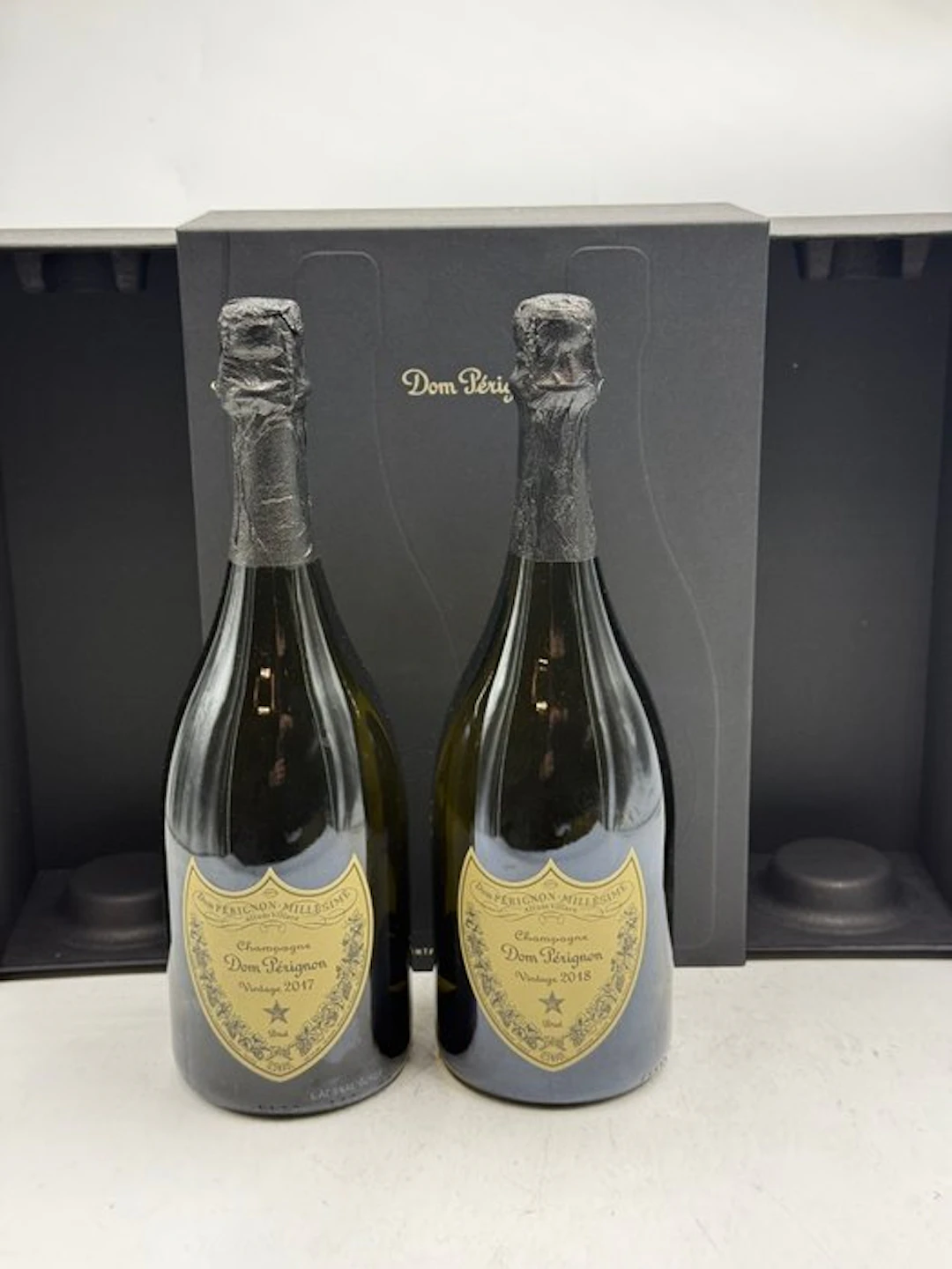 Dom Pérignon, 2017 & 2018 - Champagne Brut - 2 Bottles (0.75L)