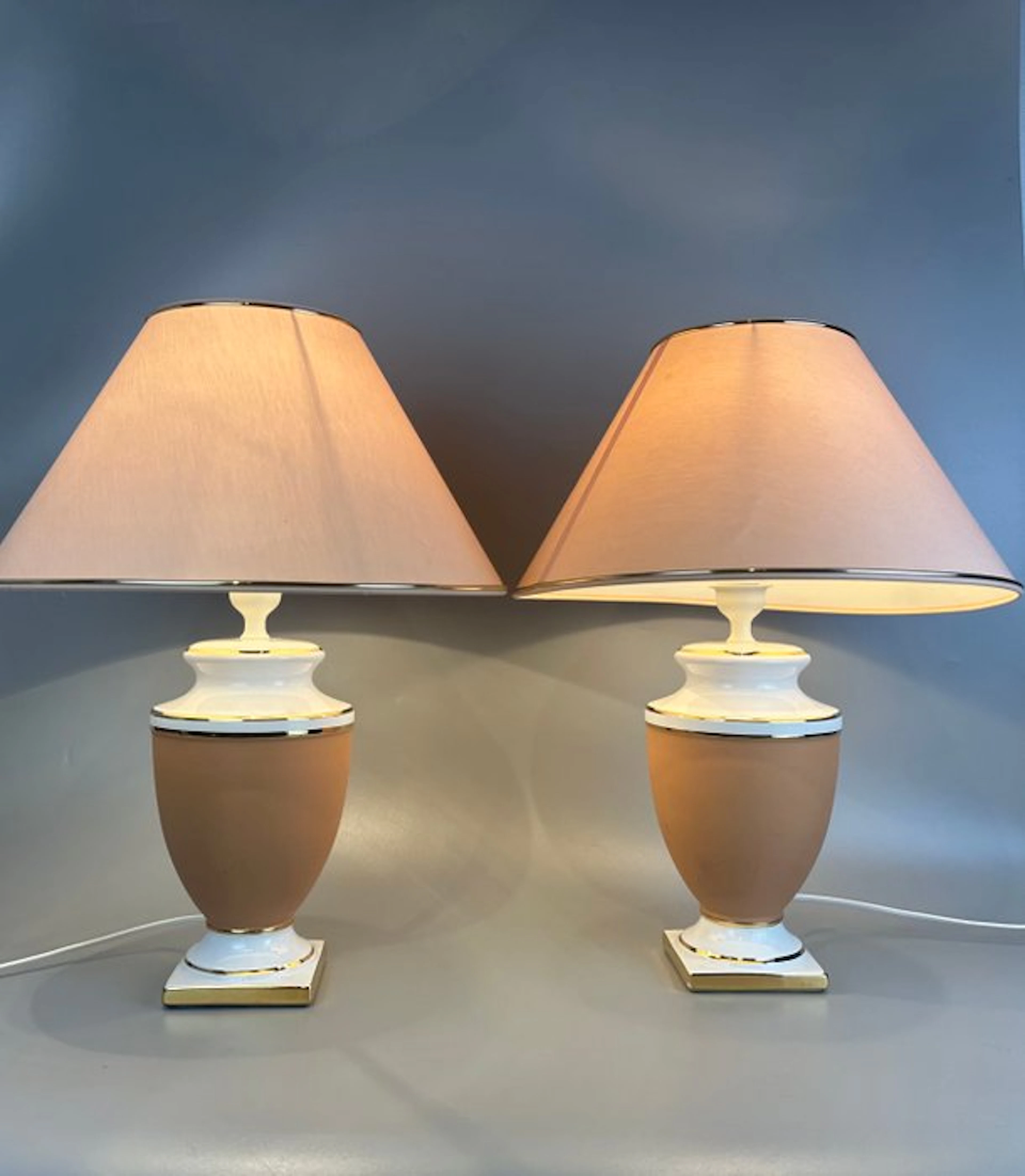 Table lamp - Terracotta, Gold plated, Ceramic - Two vintage table lamps