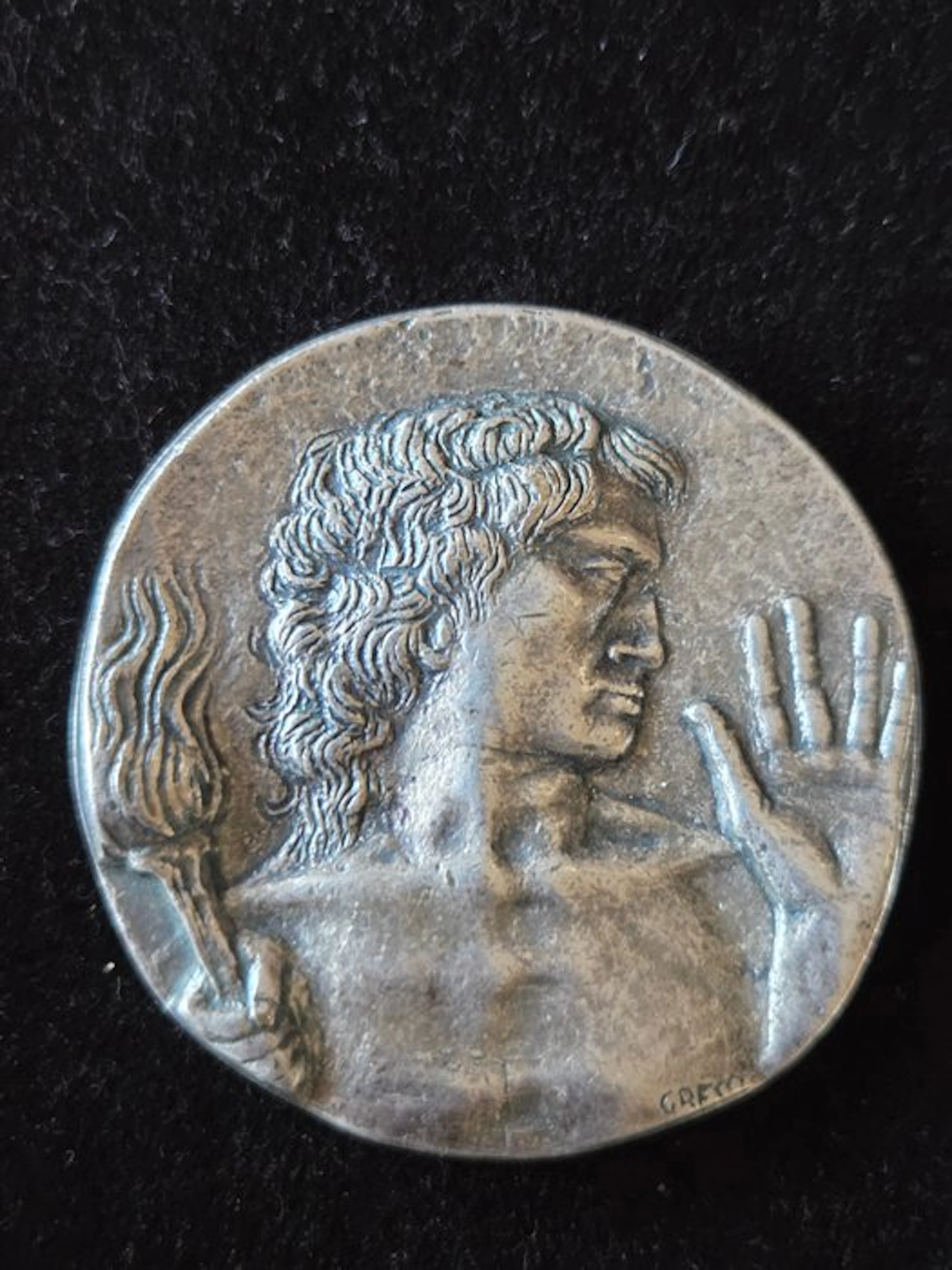 Italy - Military medal - Silver medal marked by the...