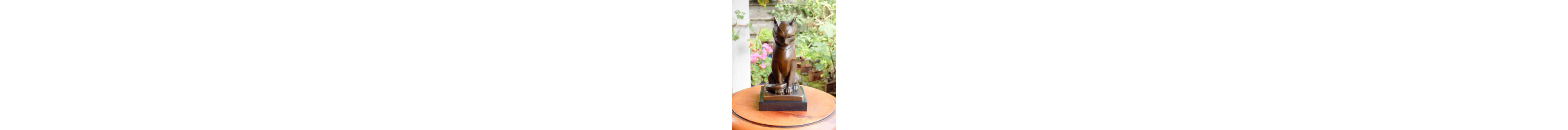Sculpture, Bronzen Art Deco beeld van een Kat - 16.5 cm - Bronze, Marble - 2025