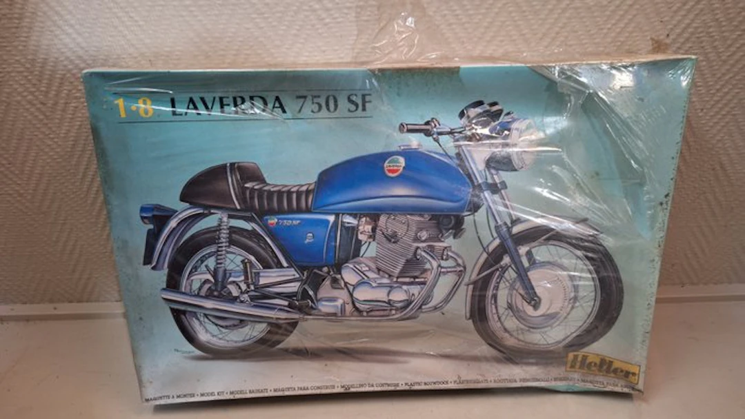 Heller 1:8 - Model kit - Laverda 750 SF