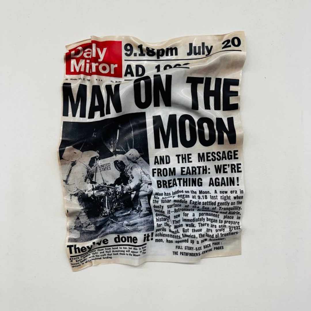 Soyz Bank (1988) - Apollo 11 – Man on the Moon – Daily Mirror 1969