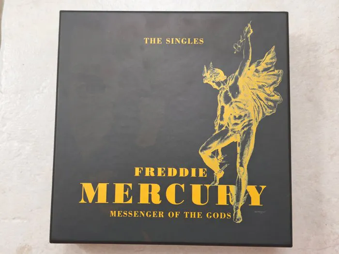 Freddie Mercury - The Singles - Limited edition box set...
