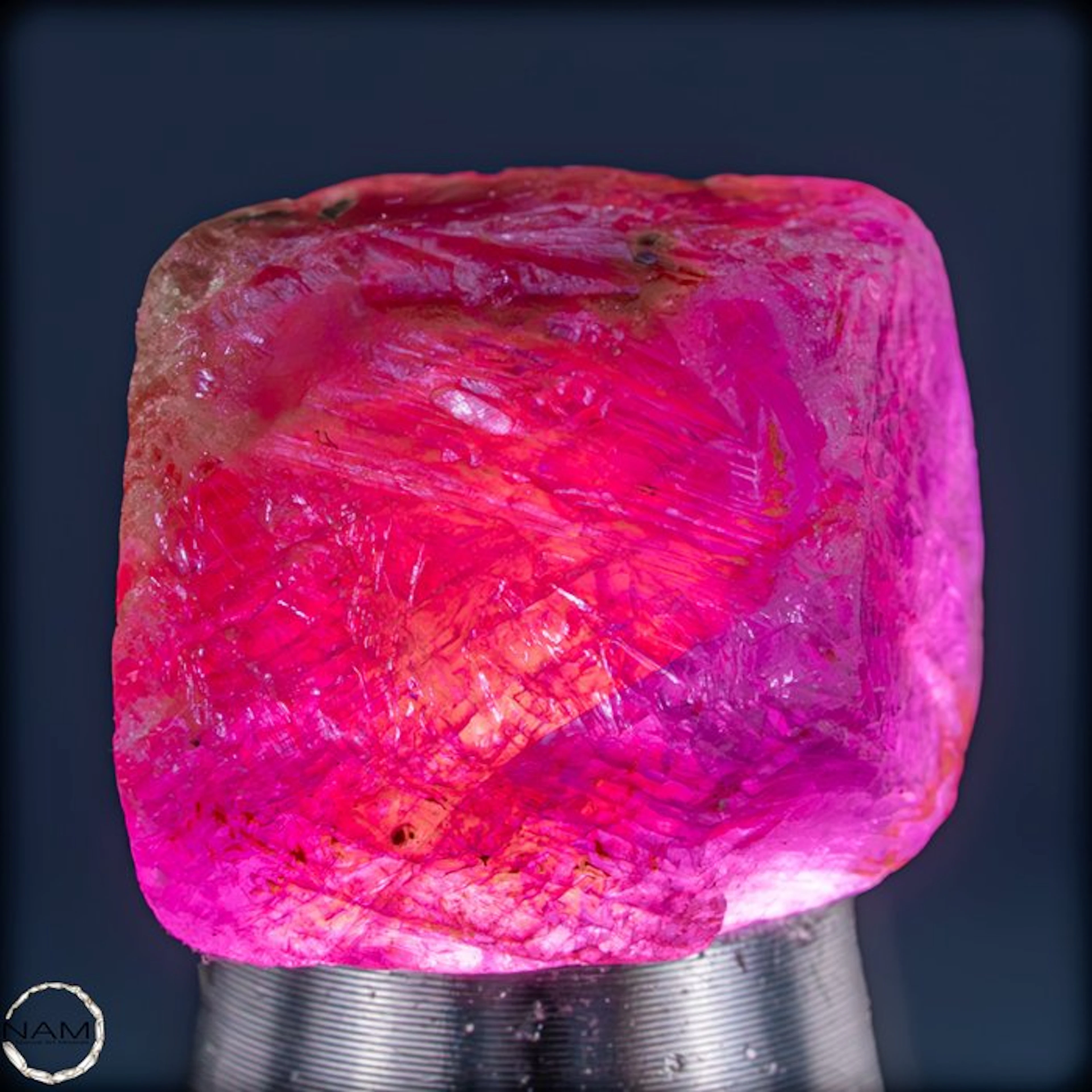 Natural, rarer Padparadscha sapphire – Raw crystal with...