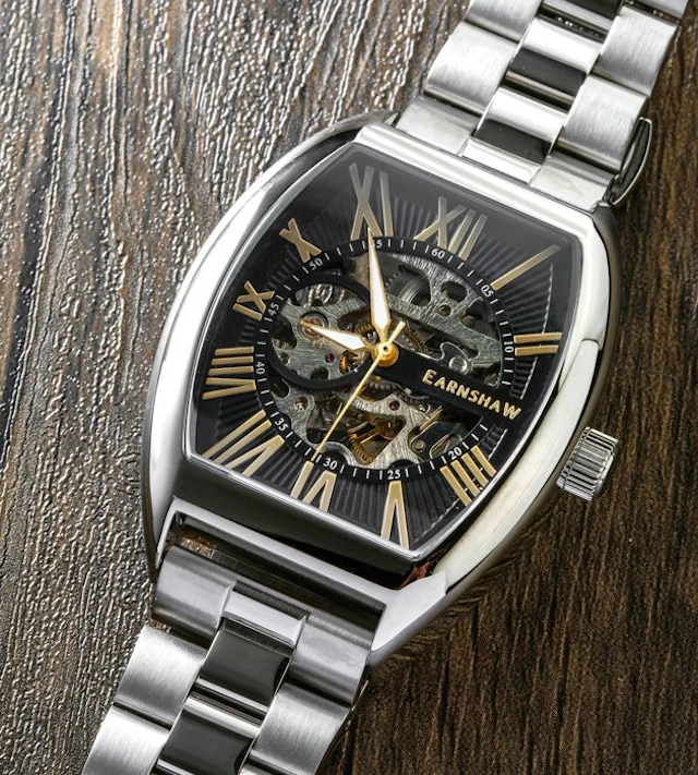 Thomas Earnshaw - Automatic - Tonneau - Skeleton - Gold...