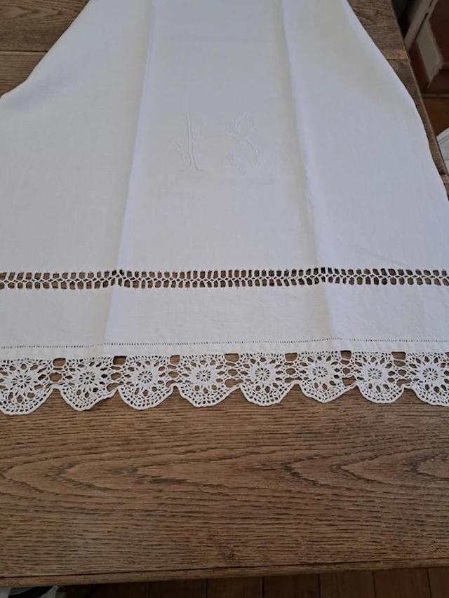 Towel - 124 cm - 85 cm