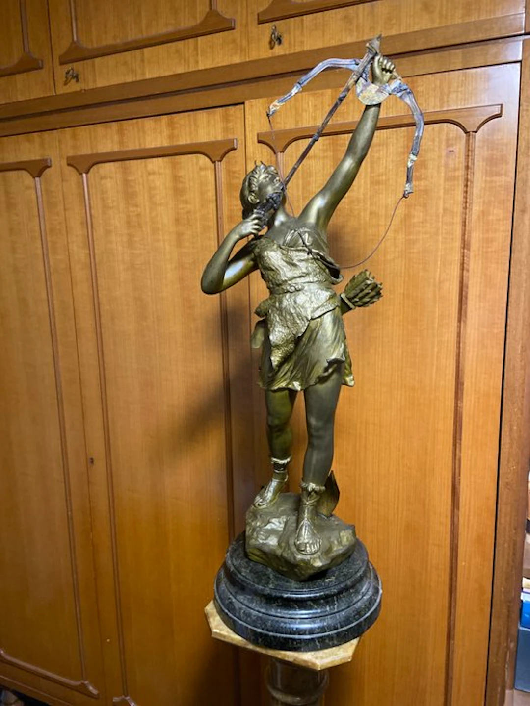 Statue, Diana la cacciatrice - 77 cm - Bronze
