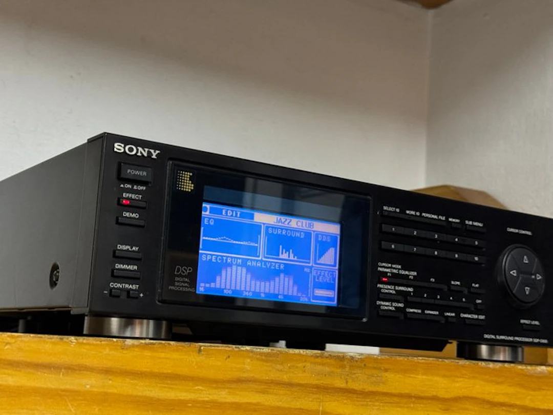 Sony - SDP-D905 Digital Sound Processor & Stereo graphic equalizer