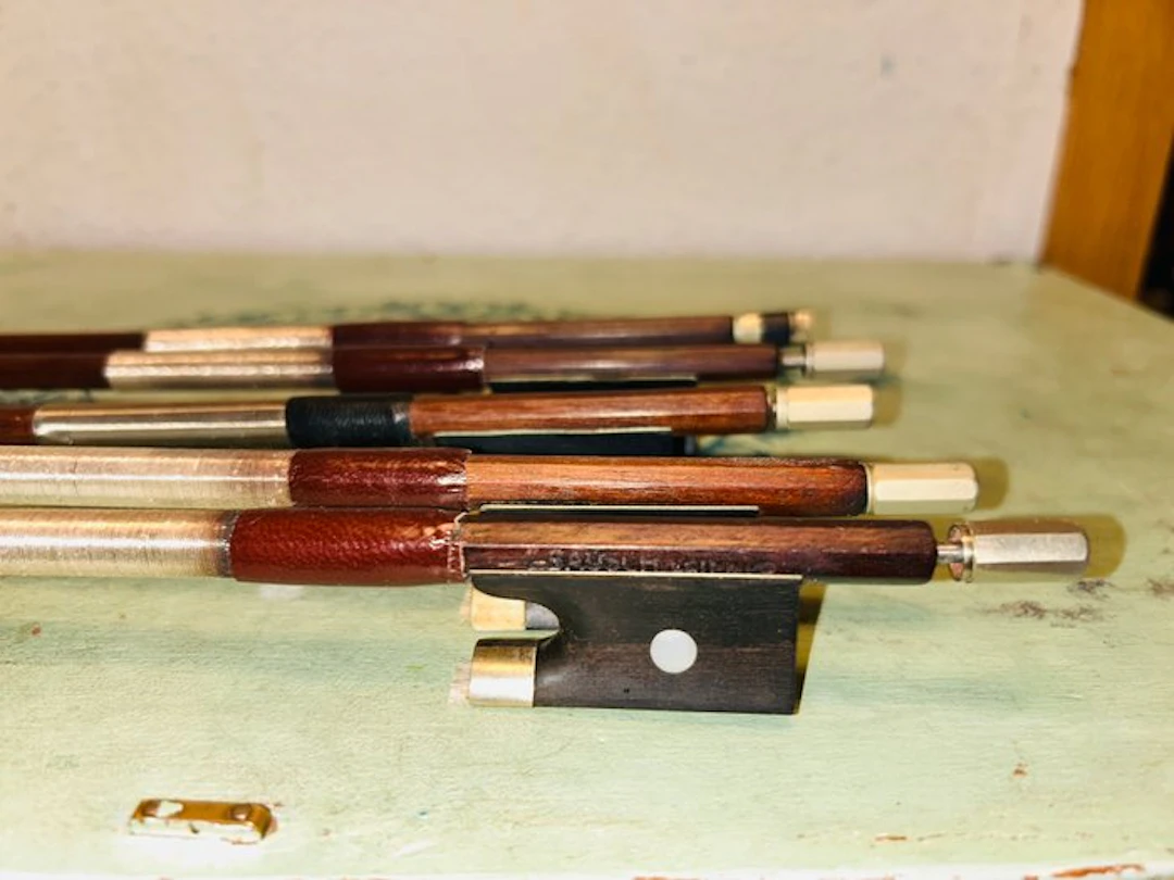 Stamped Bausch, others. - Violin bow - Unknown (No reserve price)
