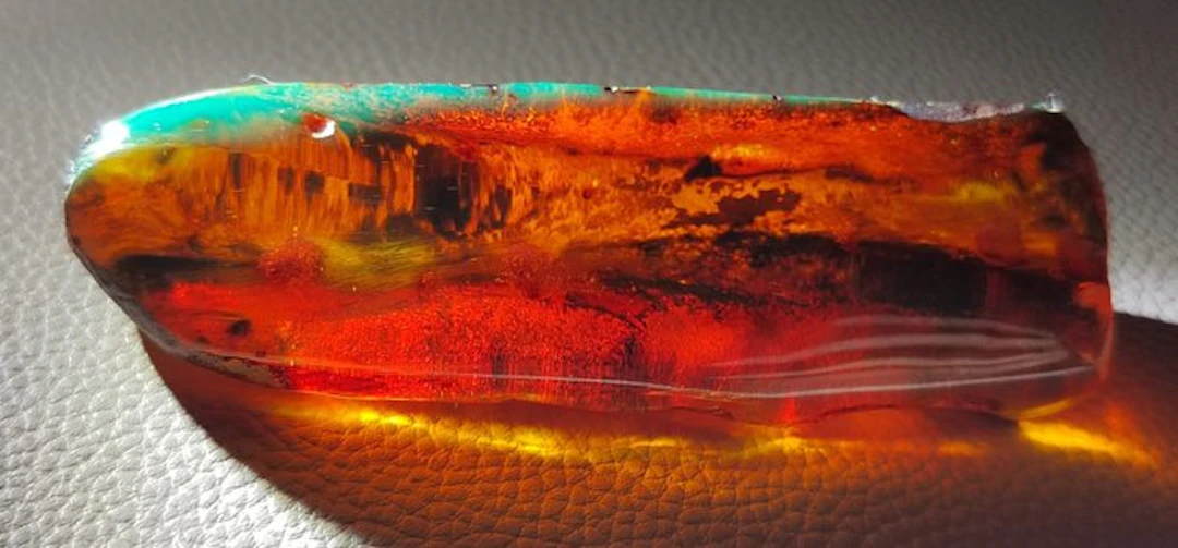 Dominican Amber!! AAA quality- 26.75 g