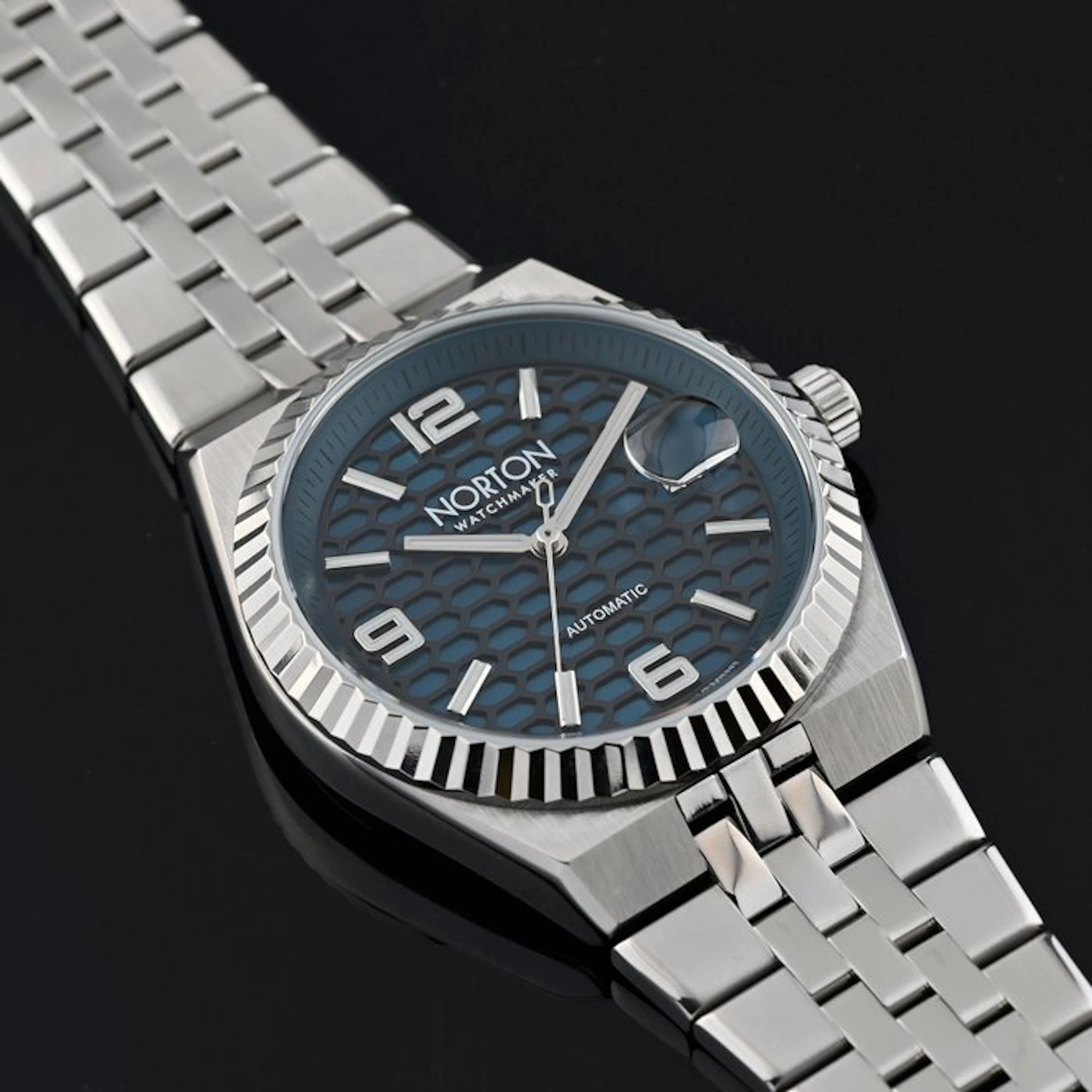 Norton - Carì - Swiss Movement - Sellita SW200 Special...