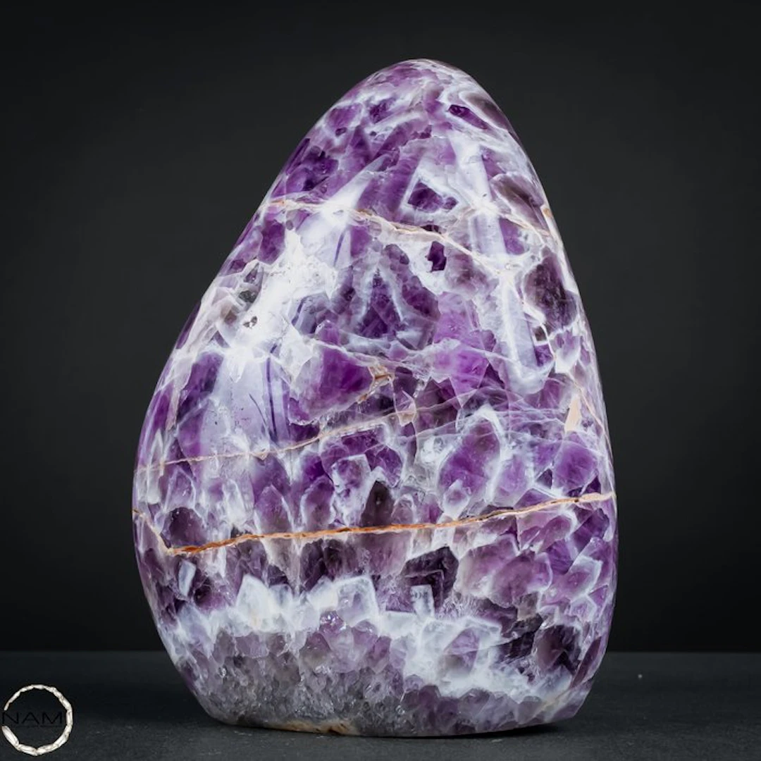 Natural Chevron Amethyst Freiform, Bolivia- 2427.66 g