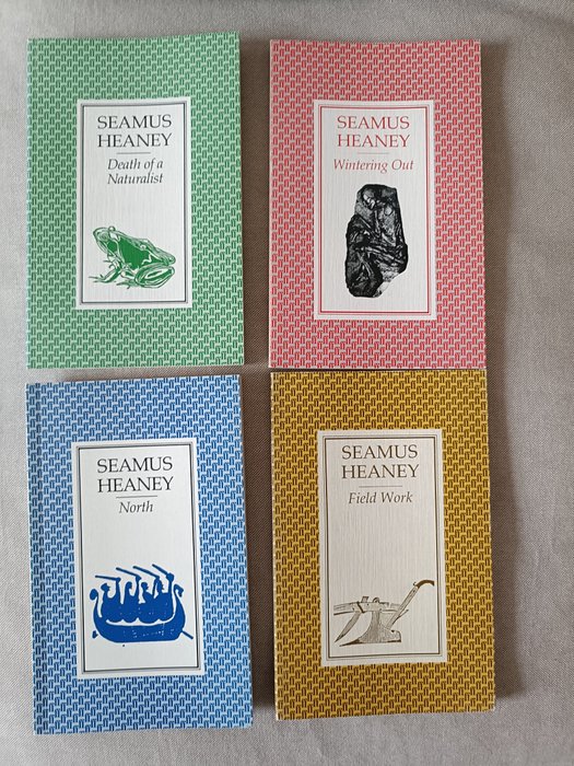 Seamus Heaney - Lot of four books of Seamus Heaney signed - 1966-1979