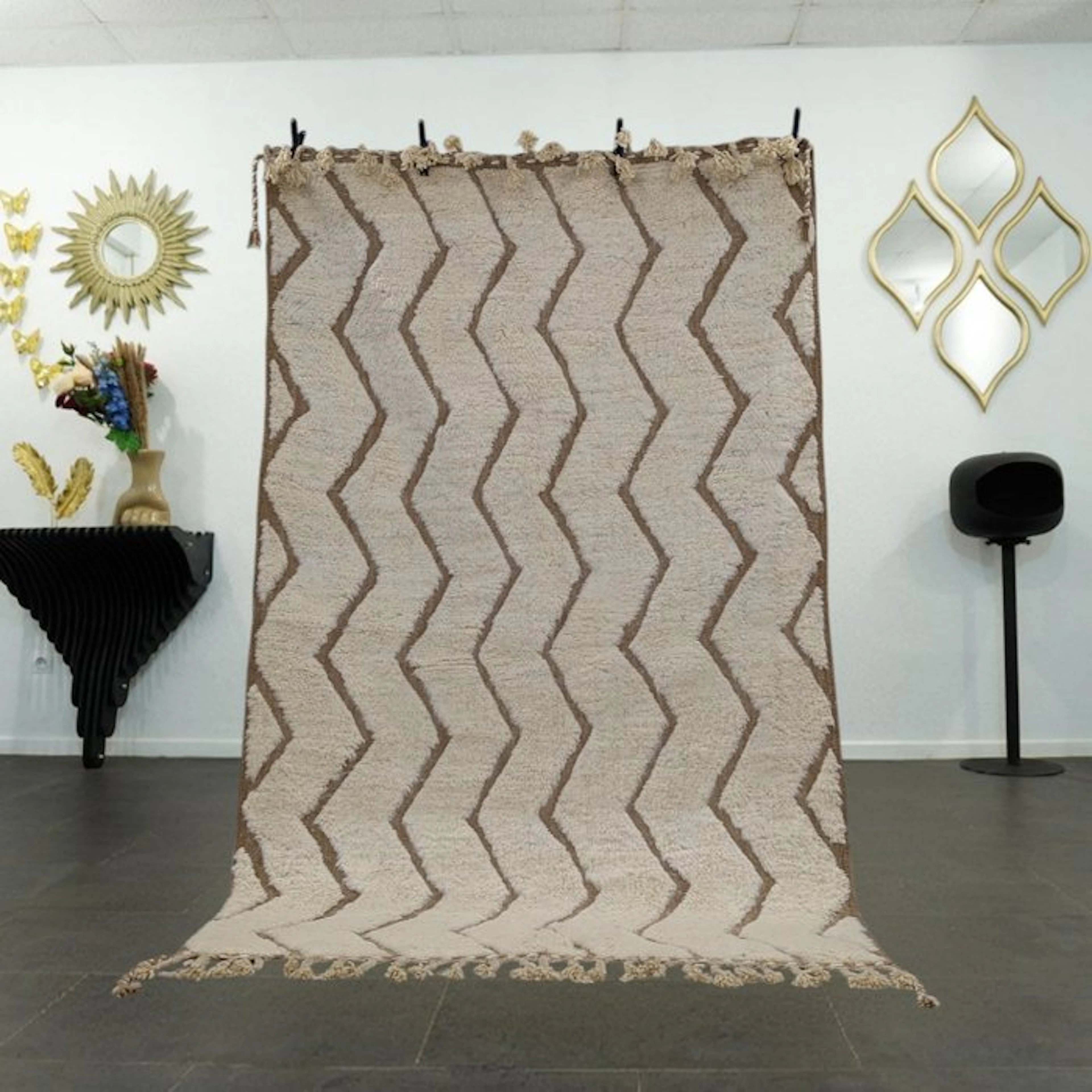 Authentic Beni Ouarain – Berber minimalist design...