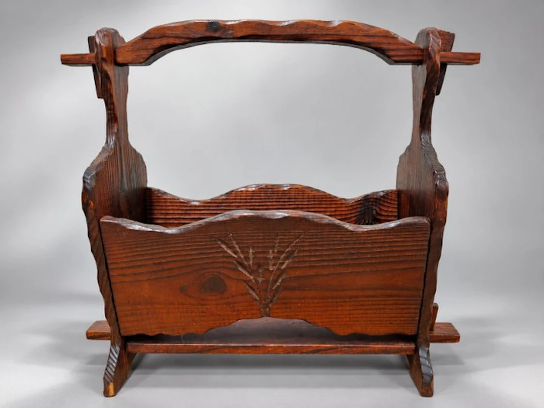 Magazine rack - Softwood - decorative newspaper rack