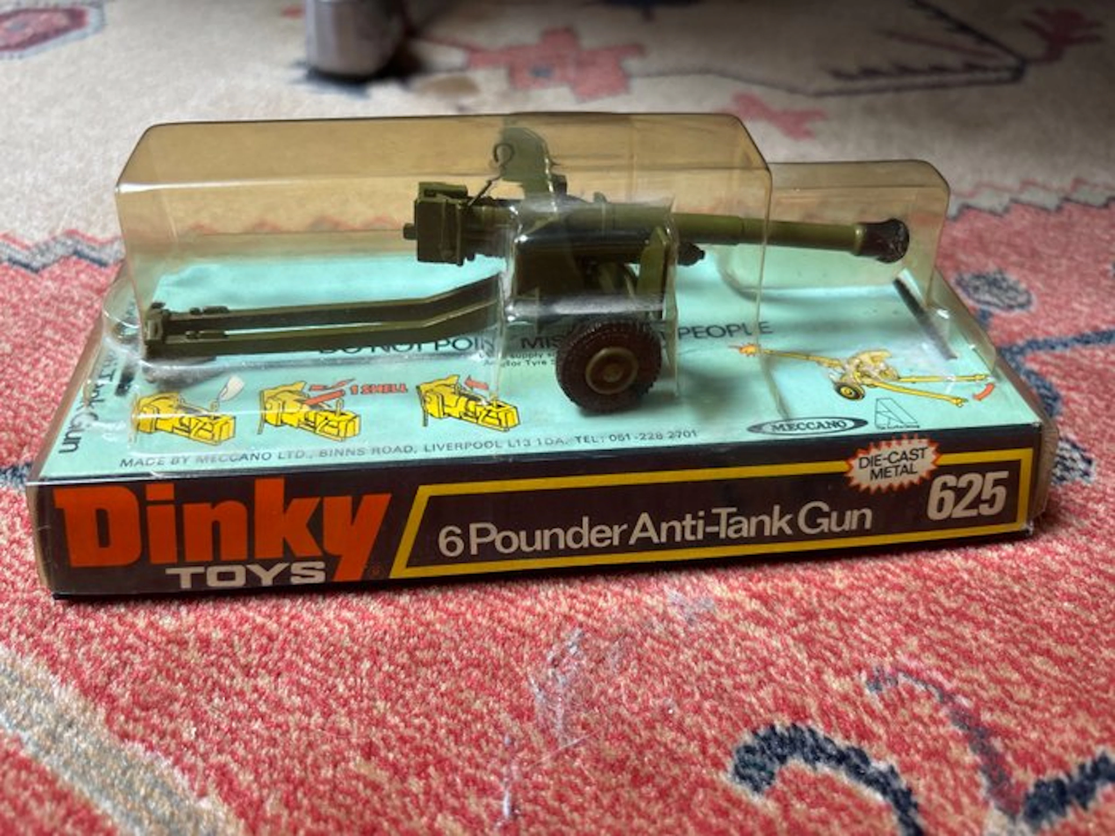 Dinky Toys 1:35 - Model car - 6 Pounder Anti-Tank Gun 625