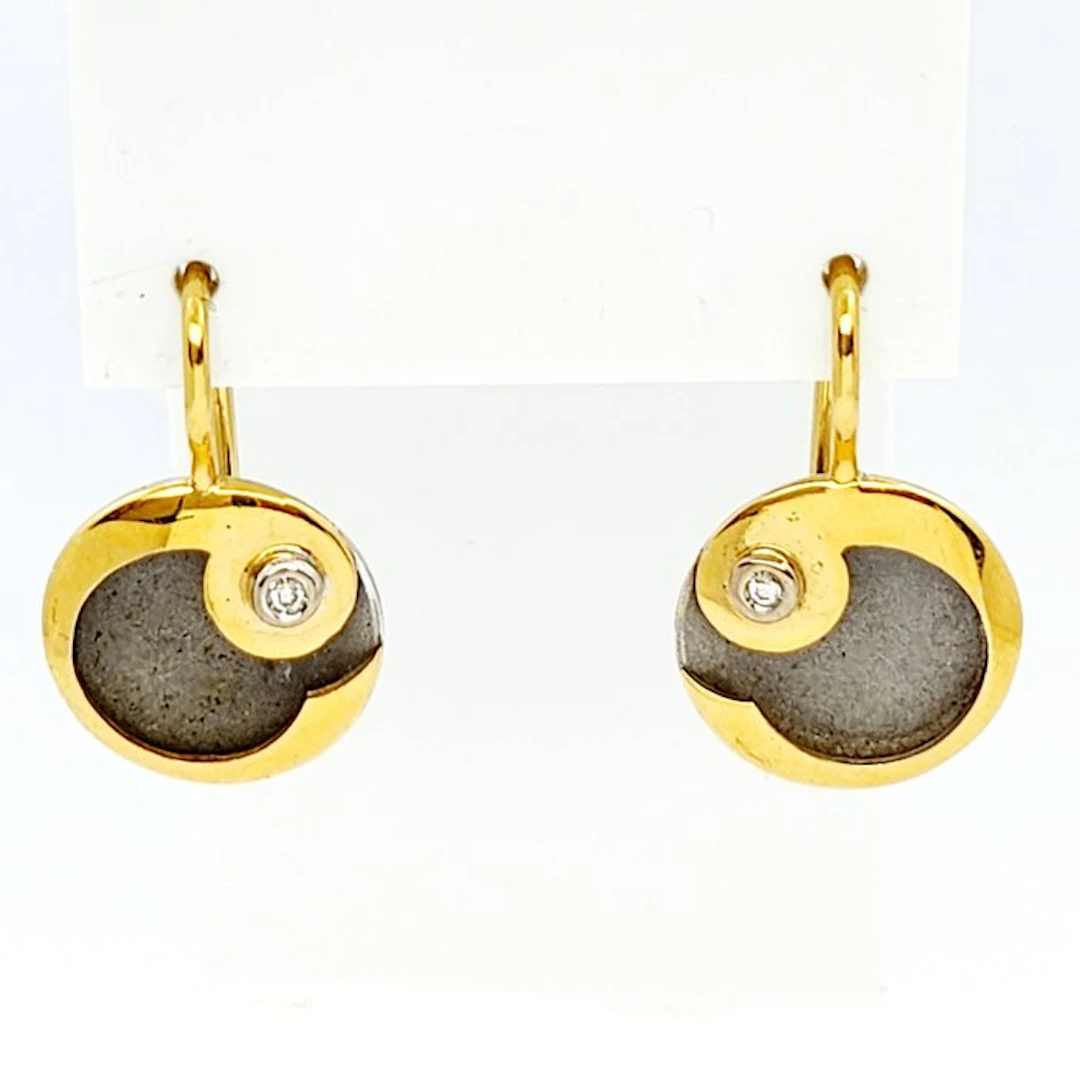 Earrings - 18 kt. Yellow gold, White gold - 0.04ct. tw. Diamond (Natural)