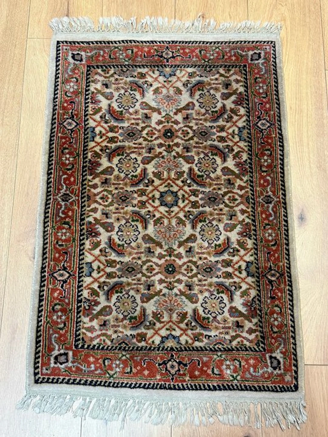 Hand-knotted Indo Herati rug – Fine Herati pattern...