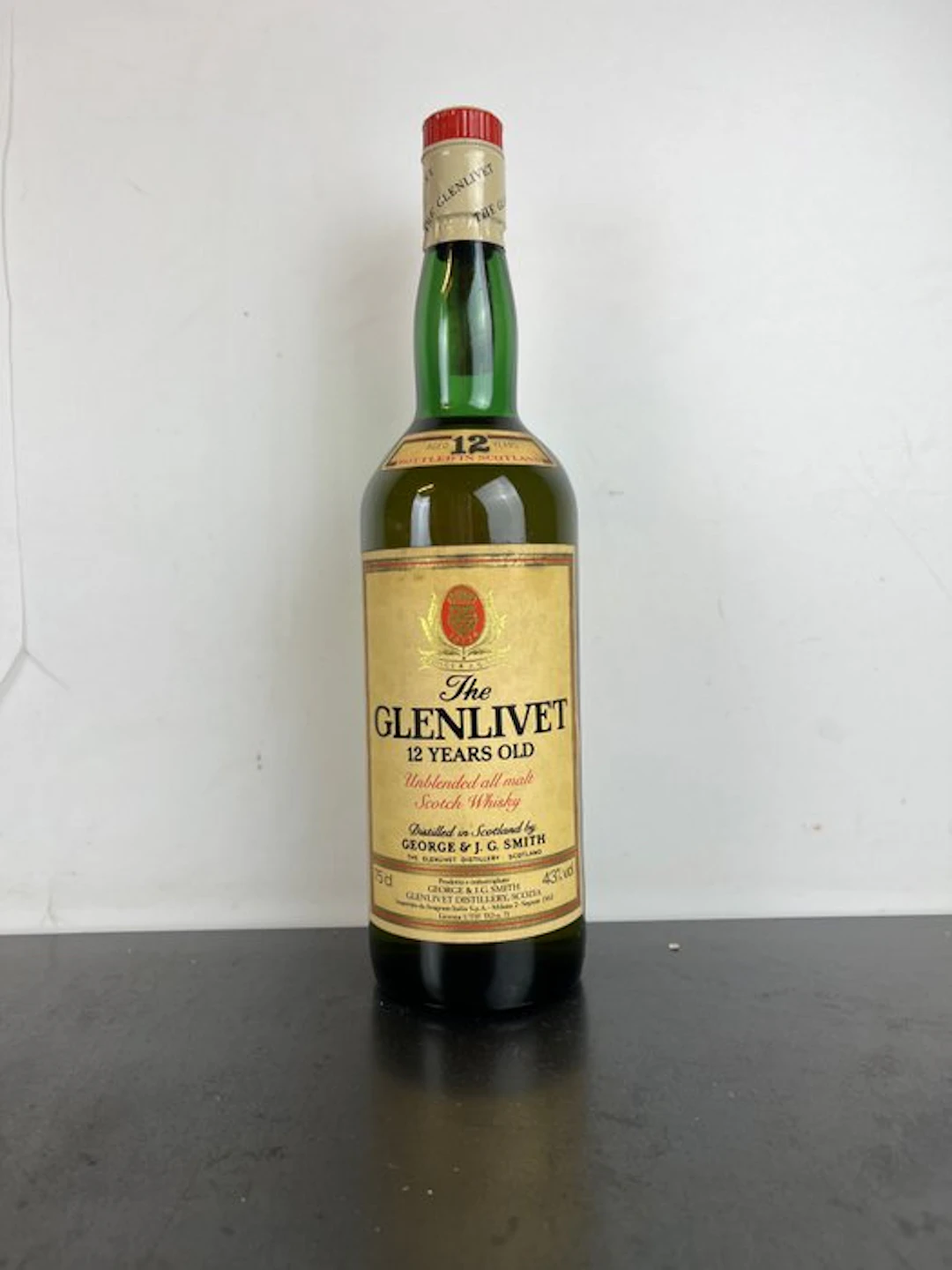 Glenlivet 12 years old Unblended all malt - b. 1980s - 75cl