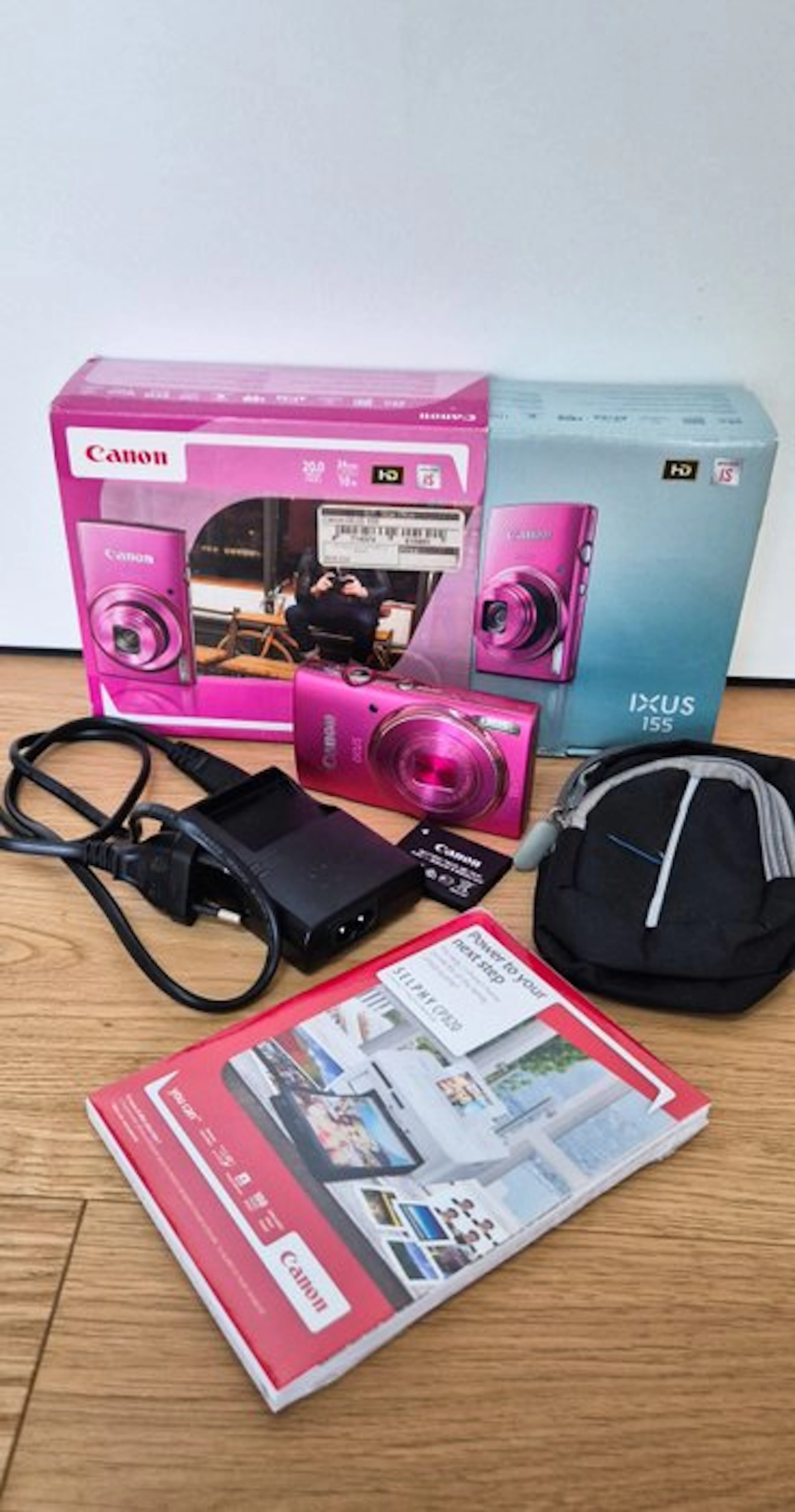 Canon IXUS 155 Digital compact camera