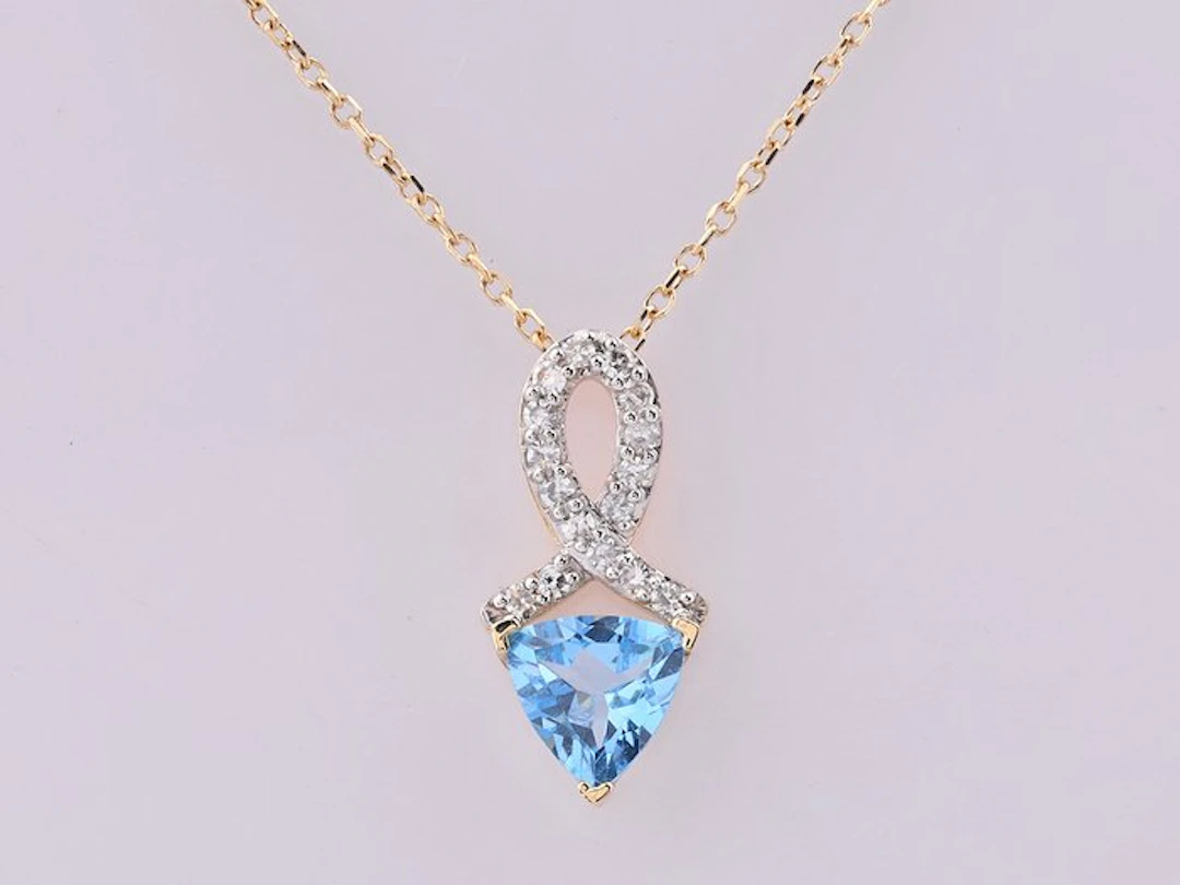 Necklace with pendant - 14 kt. Yellow gold - 1.05ct. tw. Topaz - Diamond
